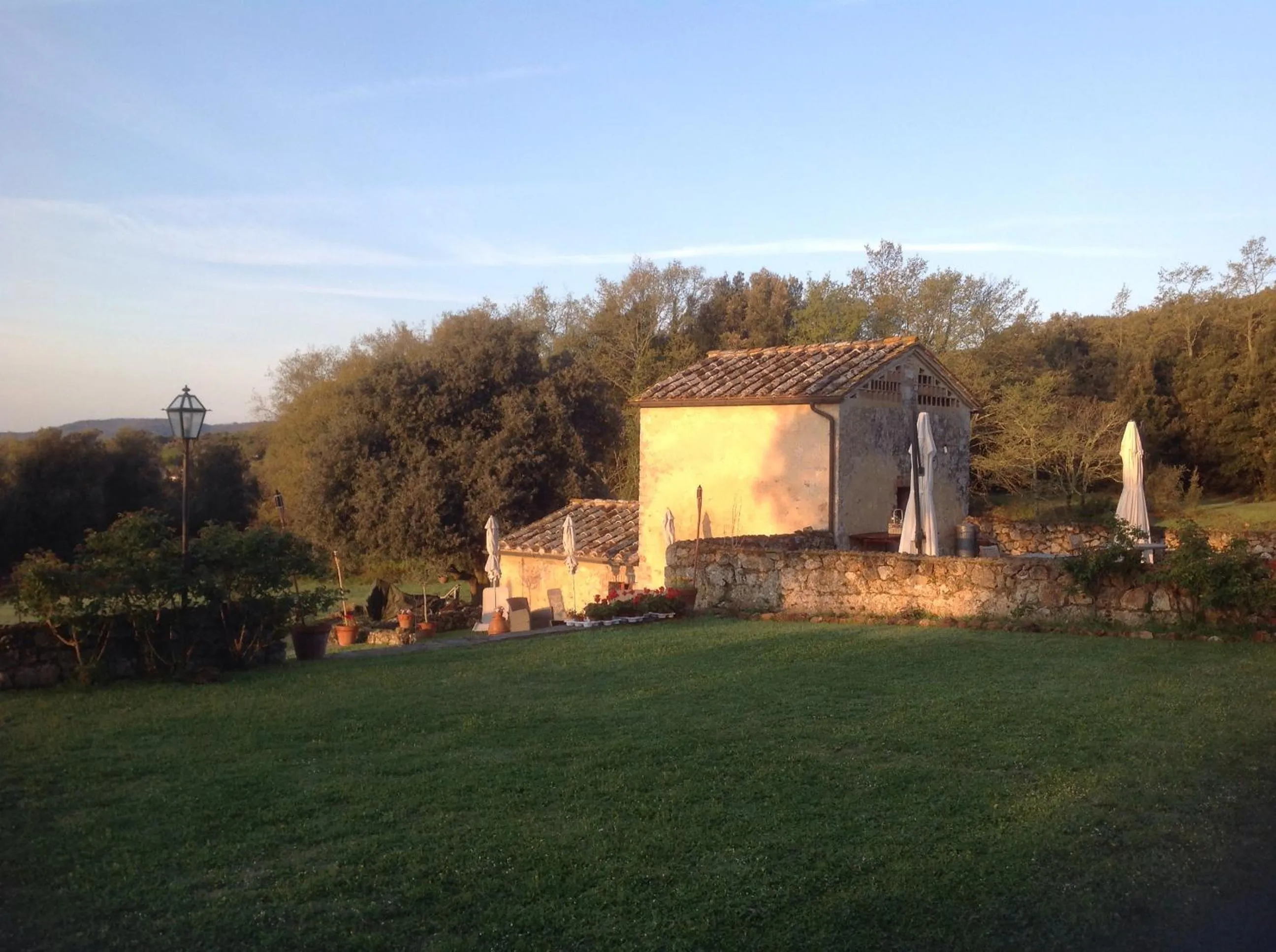 Restaurant/places to eat in La Canonica Di San Michele