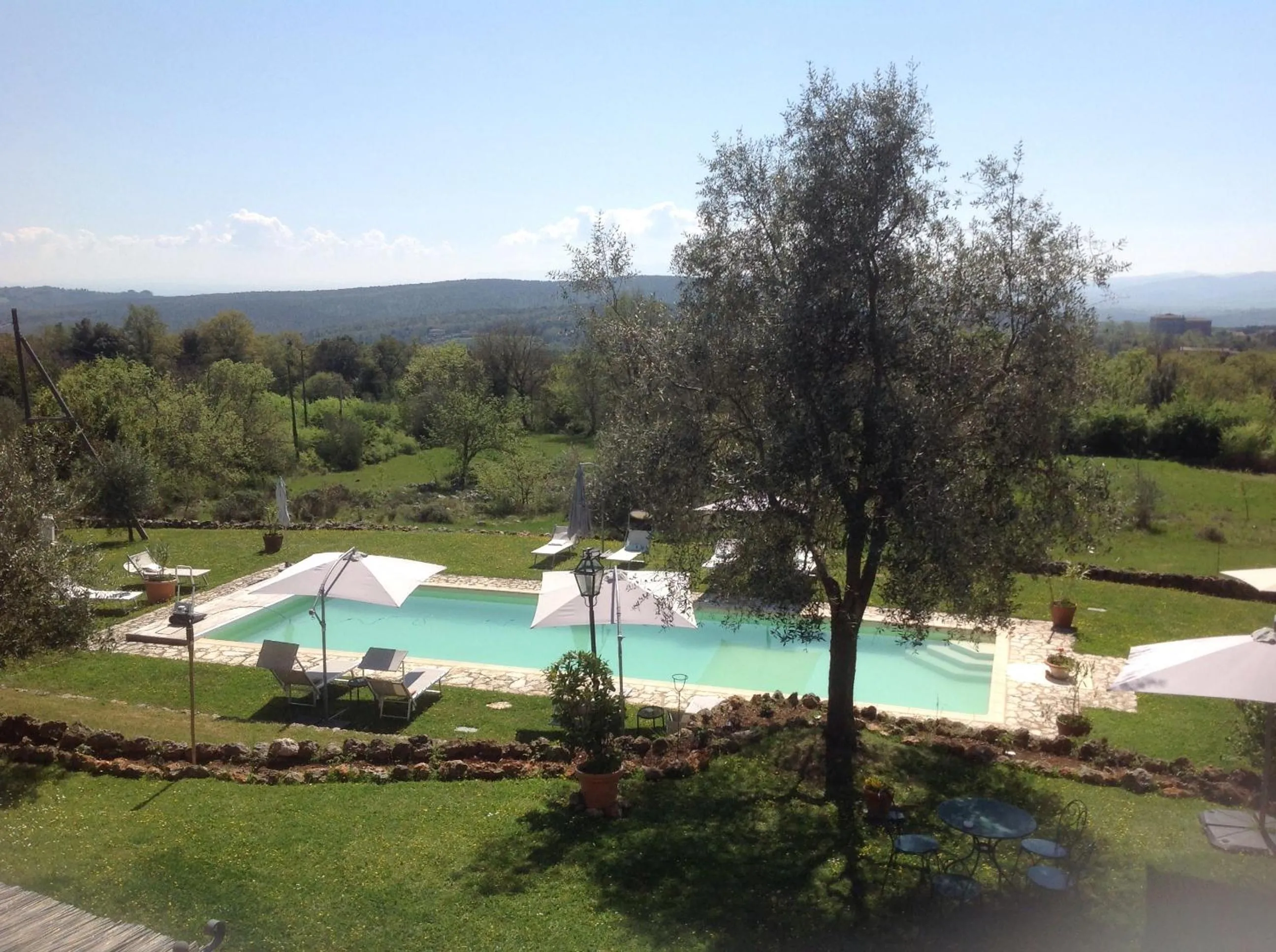 Swimming pool in La Canonica Di San Michele