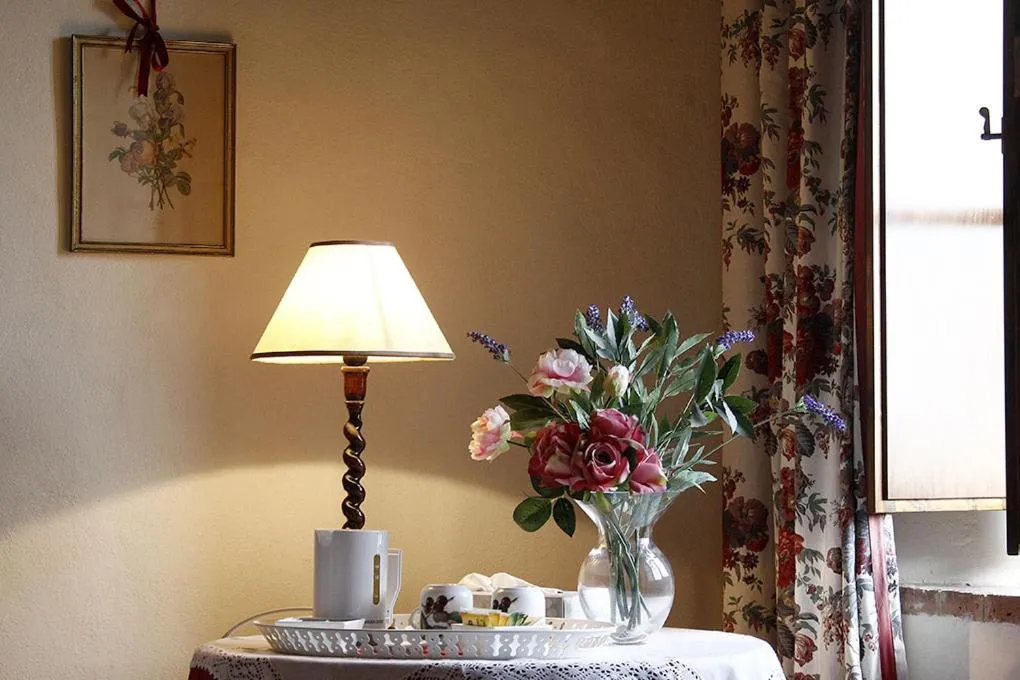 Decorative detail in La Canonica Di San Michele