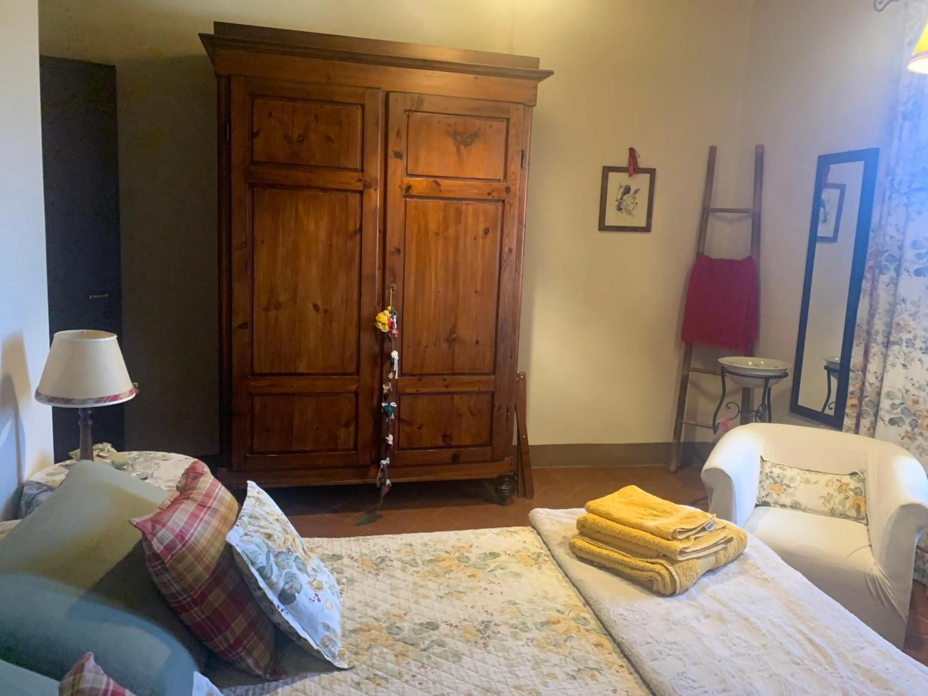 Bed in La Canonica Di San Michele