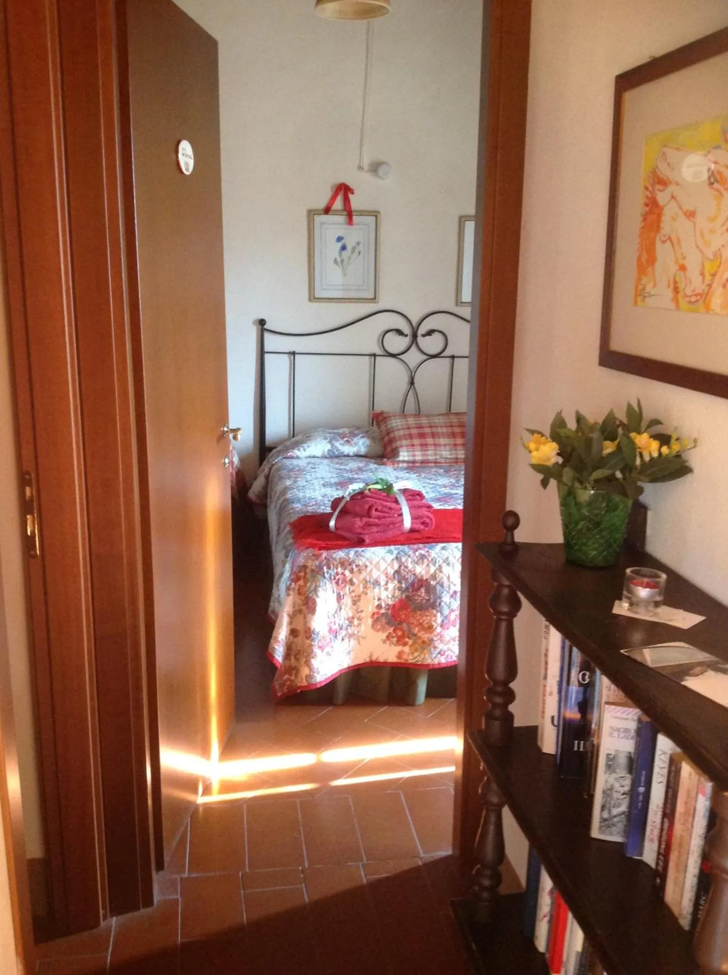 Decorative detail, Bed in La Canonica Di San Michele