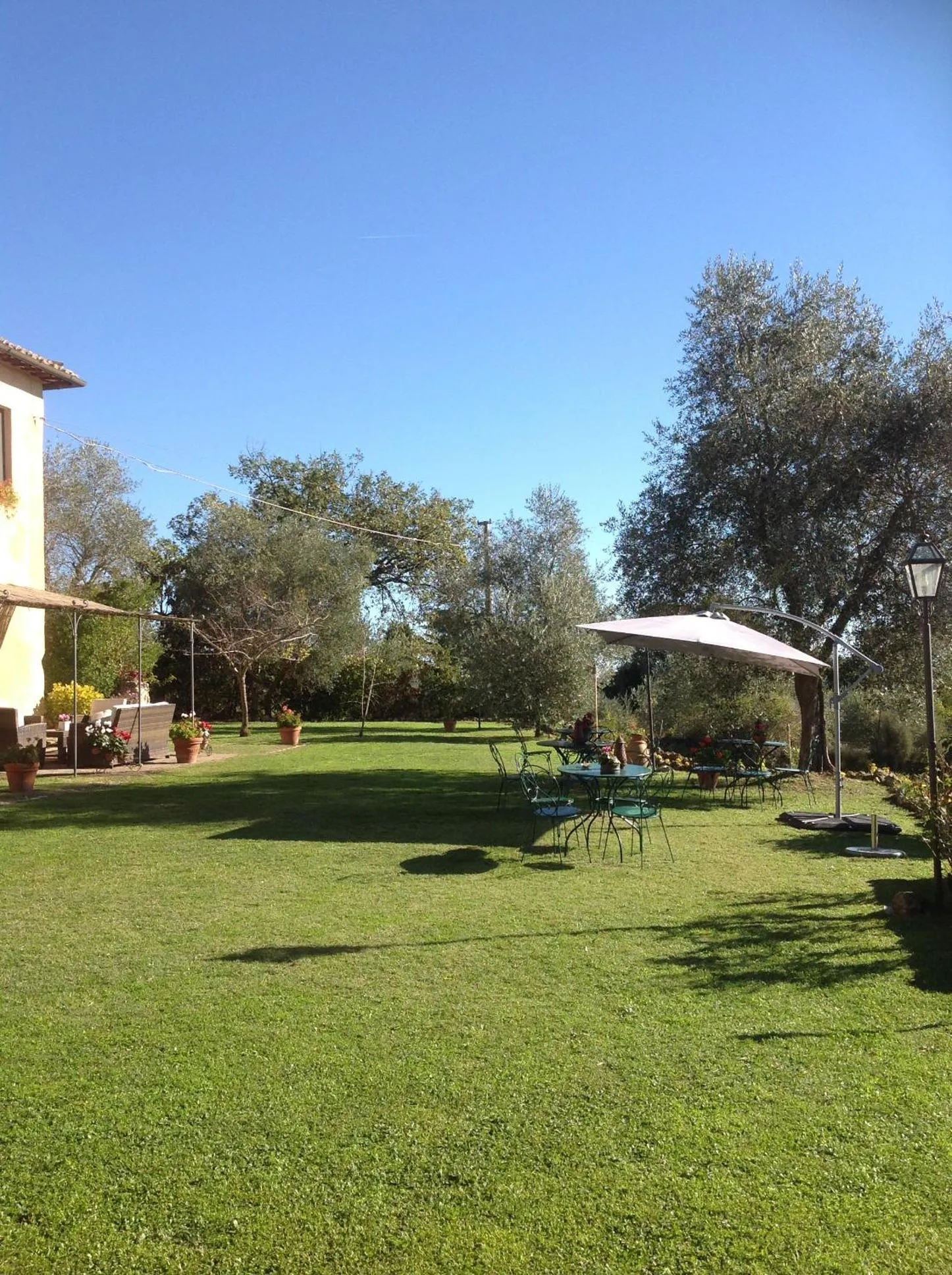 Garden in La Canonica Di San Michele