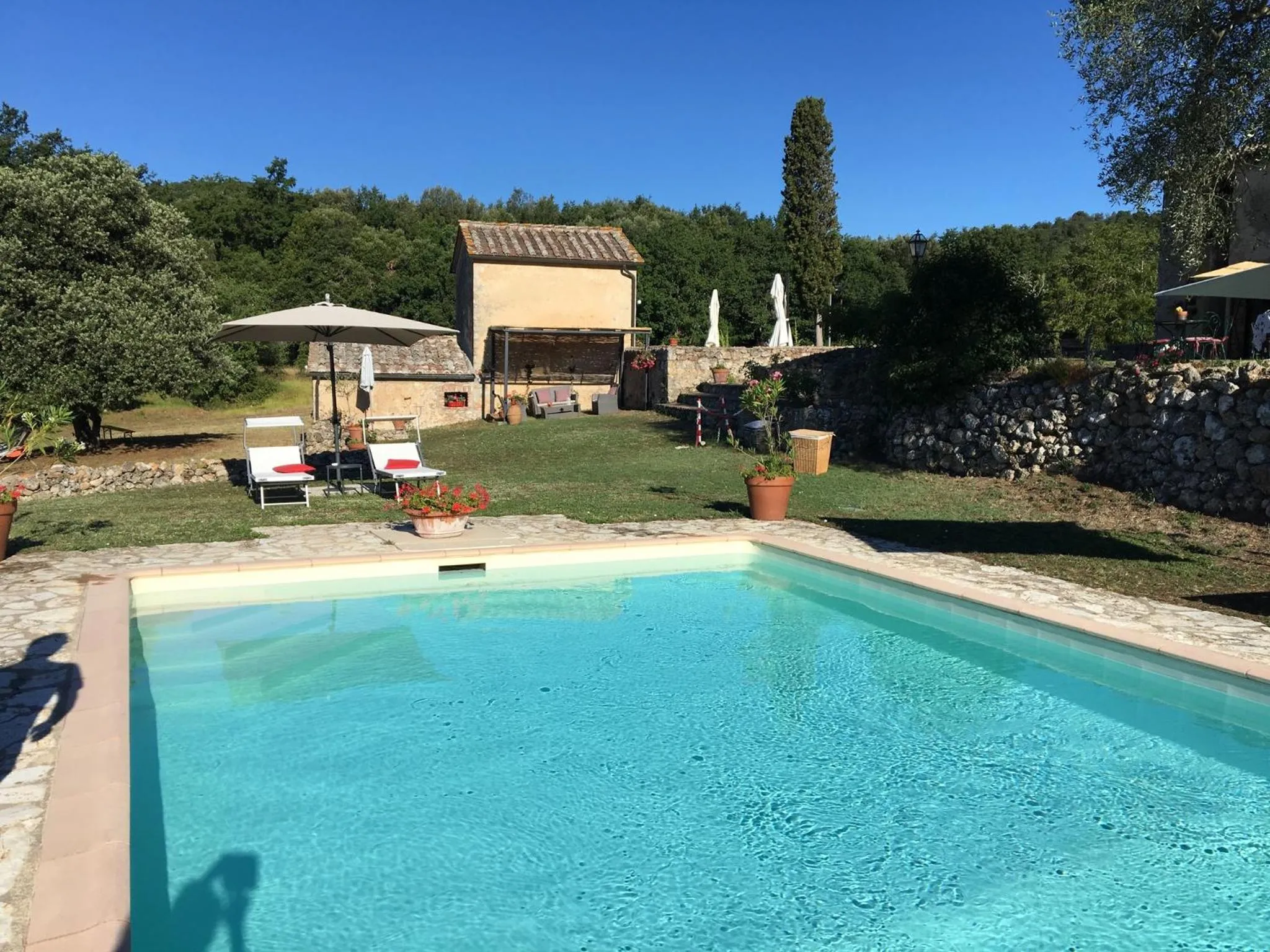 Swimming pool in La Canonica Di San Michele