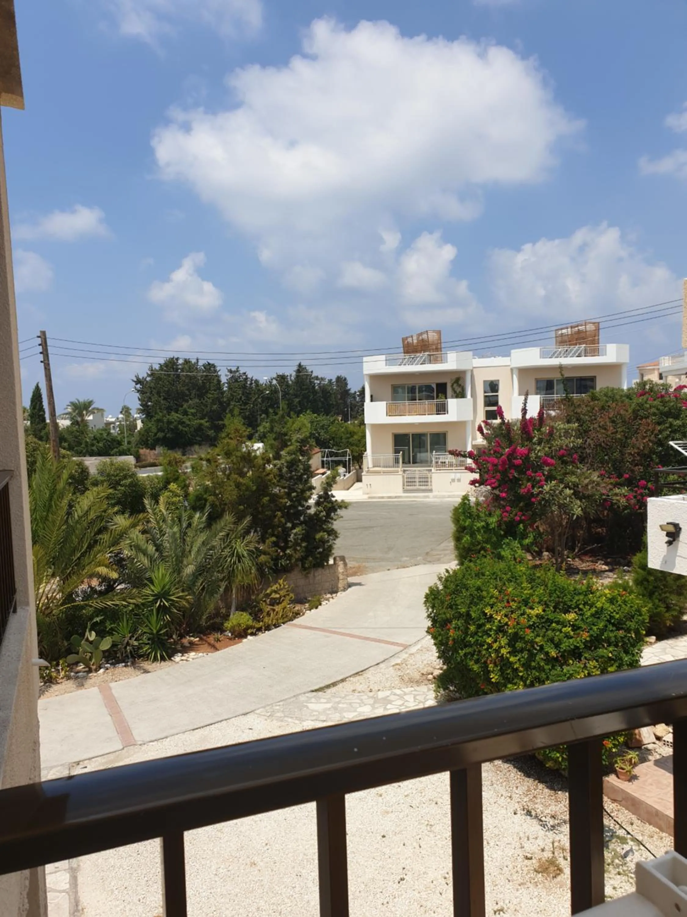 Garden in Arilena Holiday Apartments