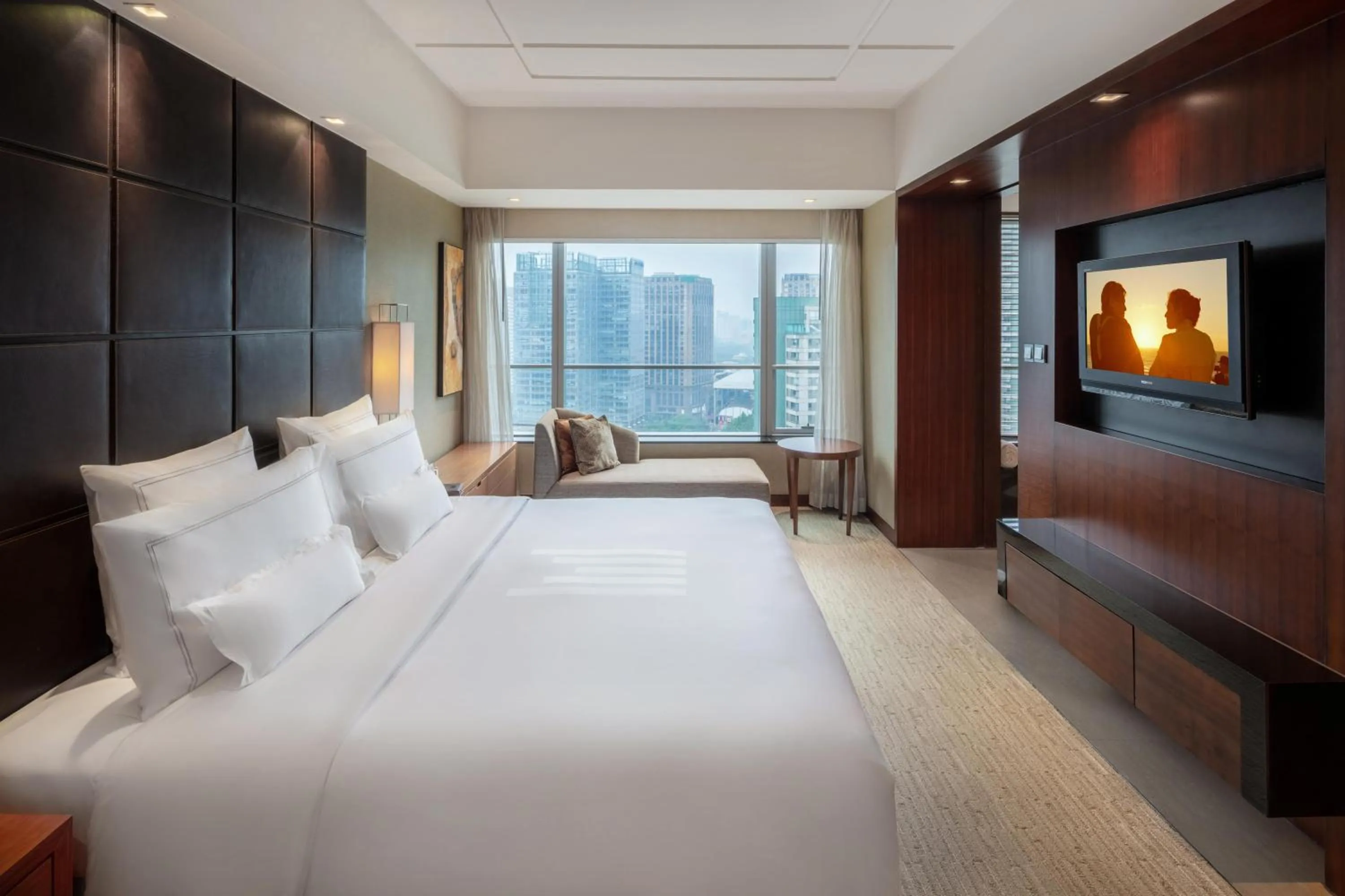 Bed in Grand Millennium Beijing