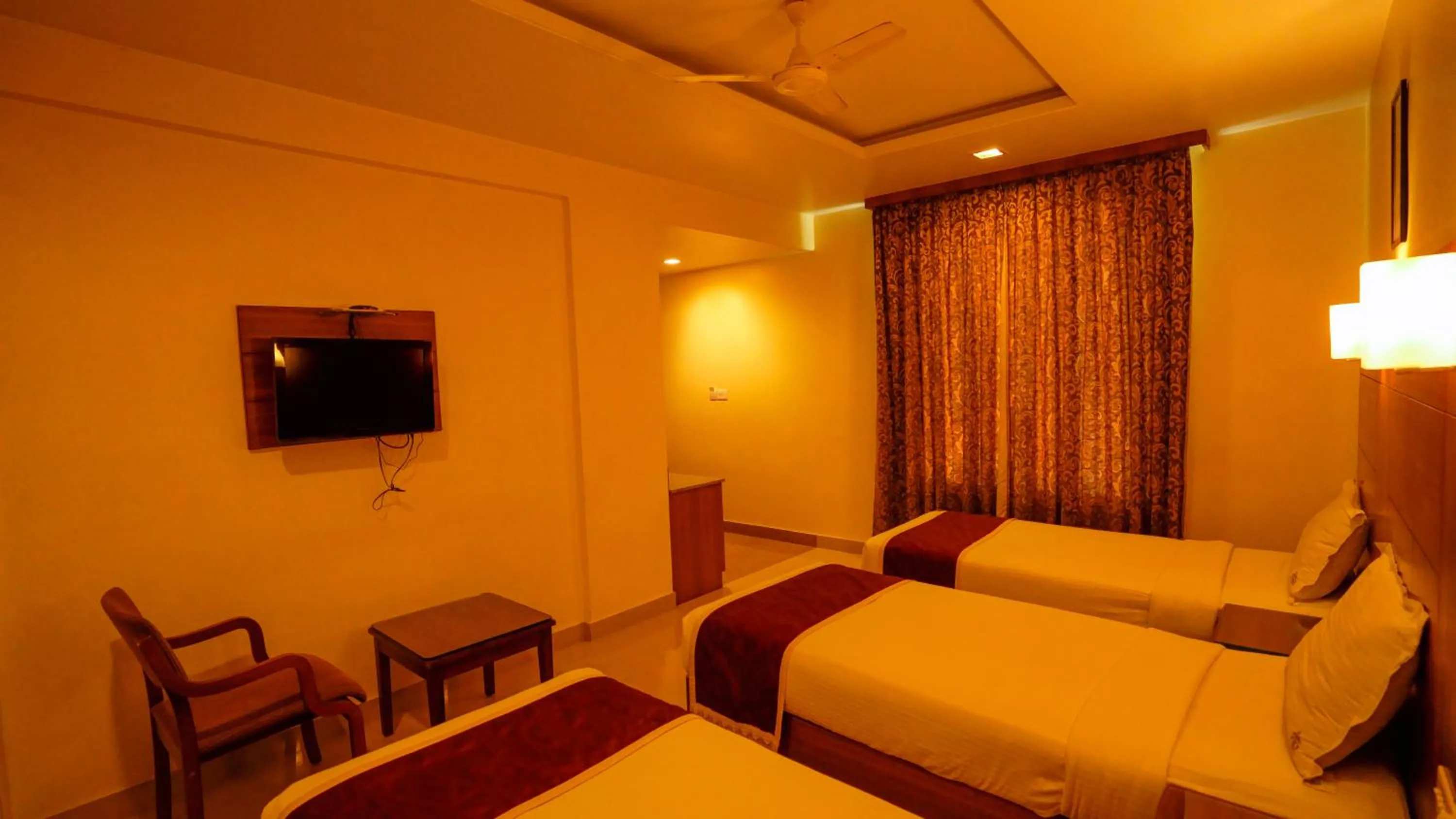 Bedroom, Bed in National Residency