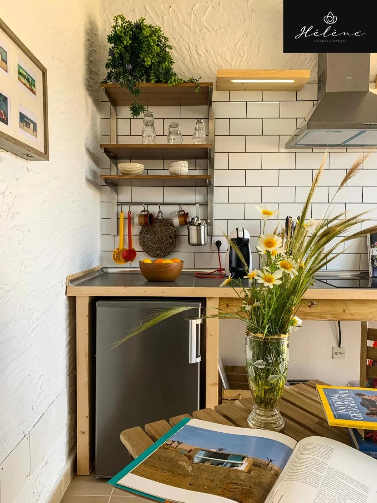 Kitchen or kitchenette in Hélène Holidays - Hotel Boutique