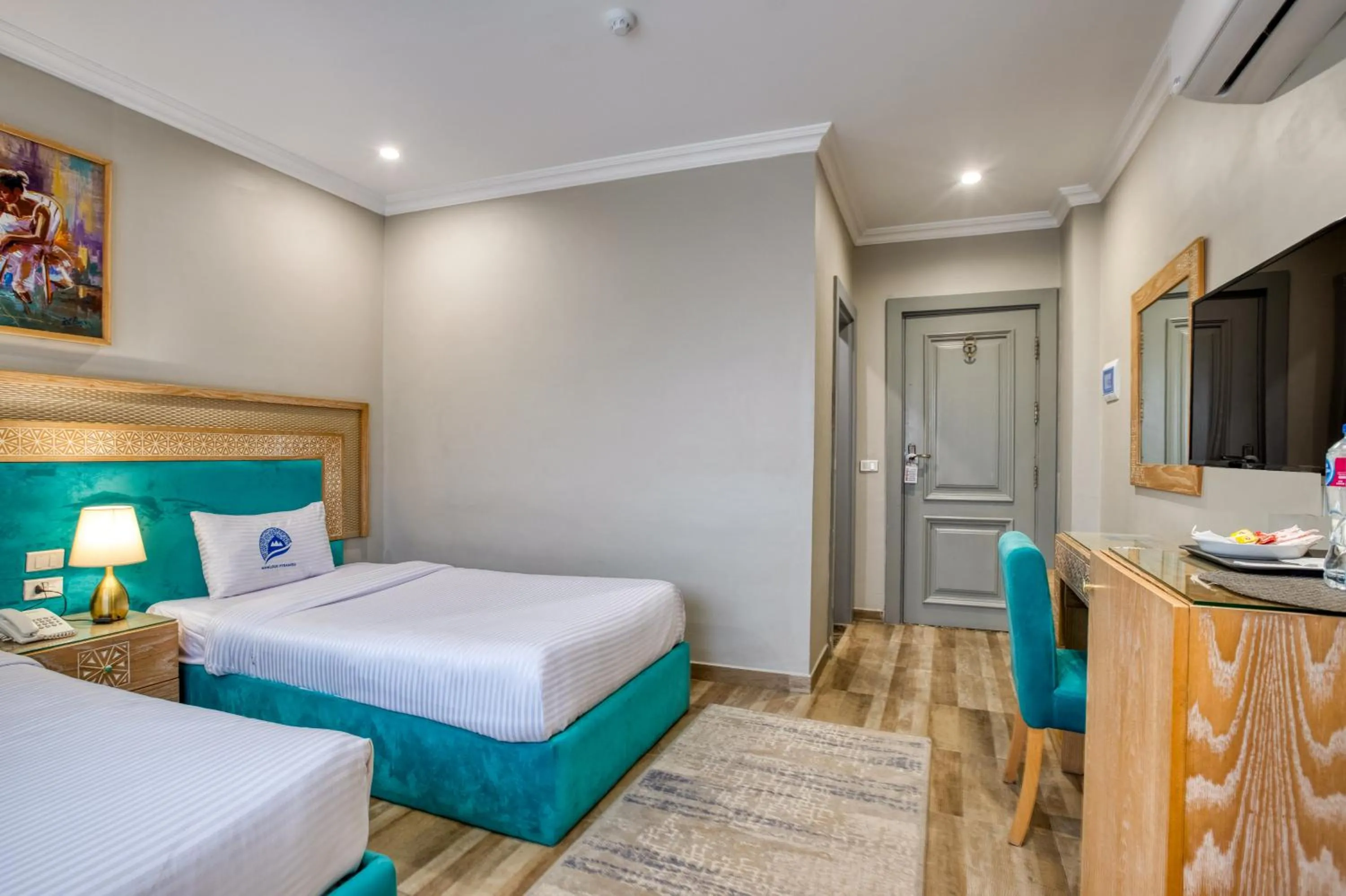 Bedroom, Bed in Mamlouk Pyramids Hotel