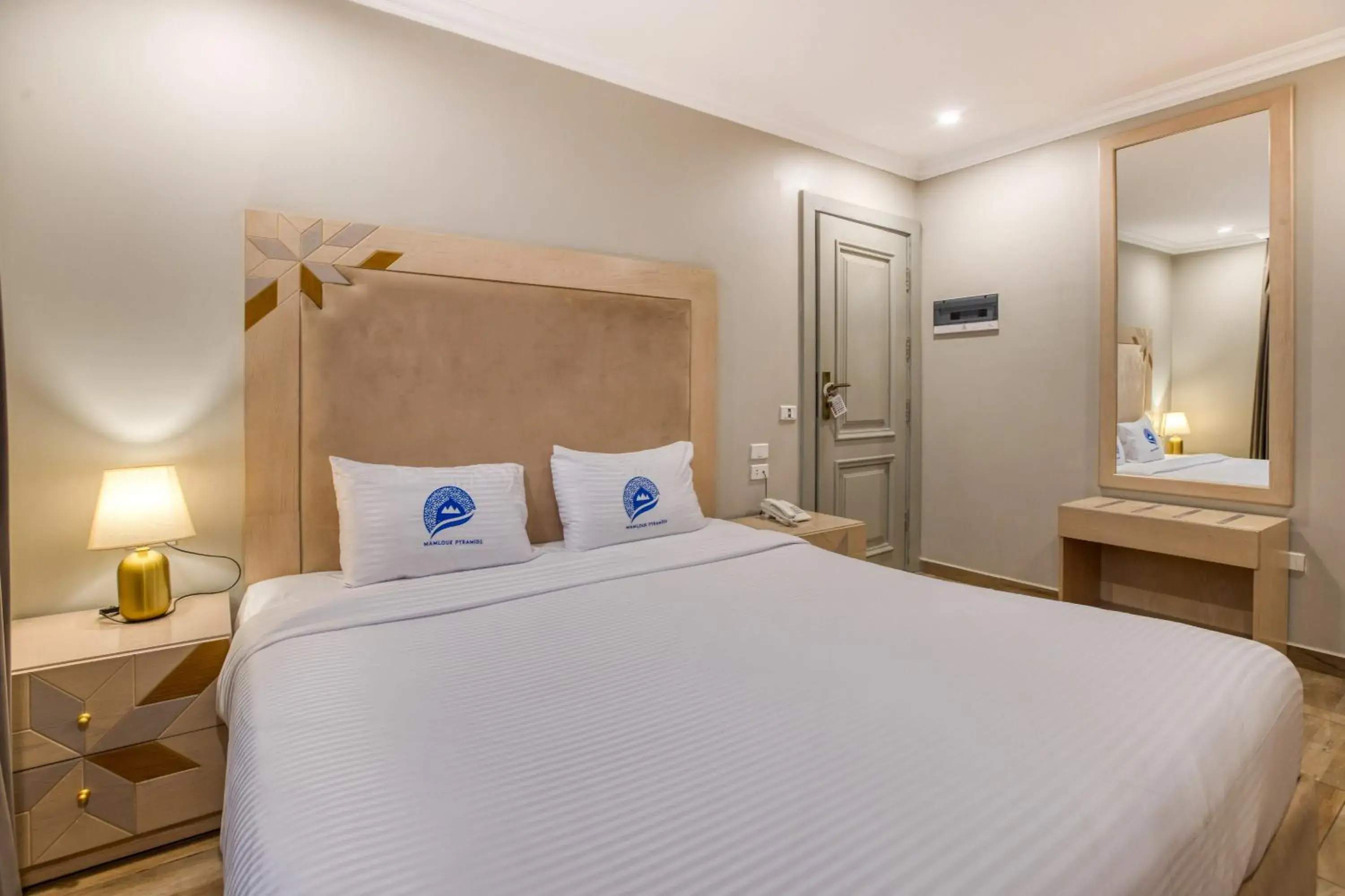 Bedroom, Bed in Mamlouk Pyramids Hotel Bedroom, Bed in Mamlouk Pyramids Hotel