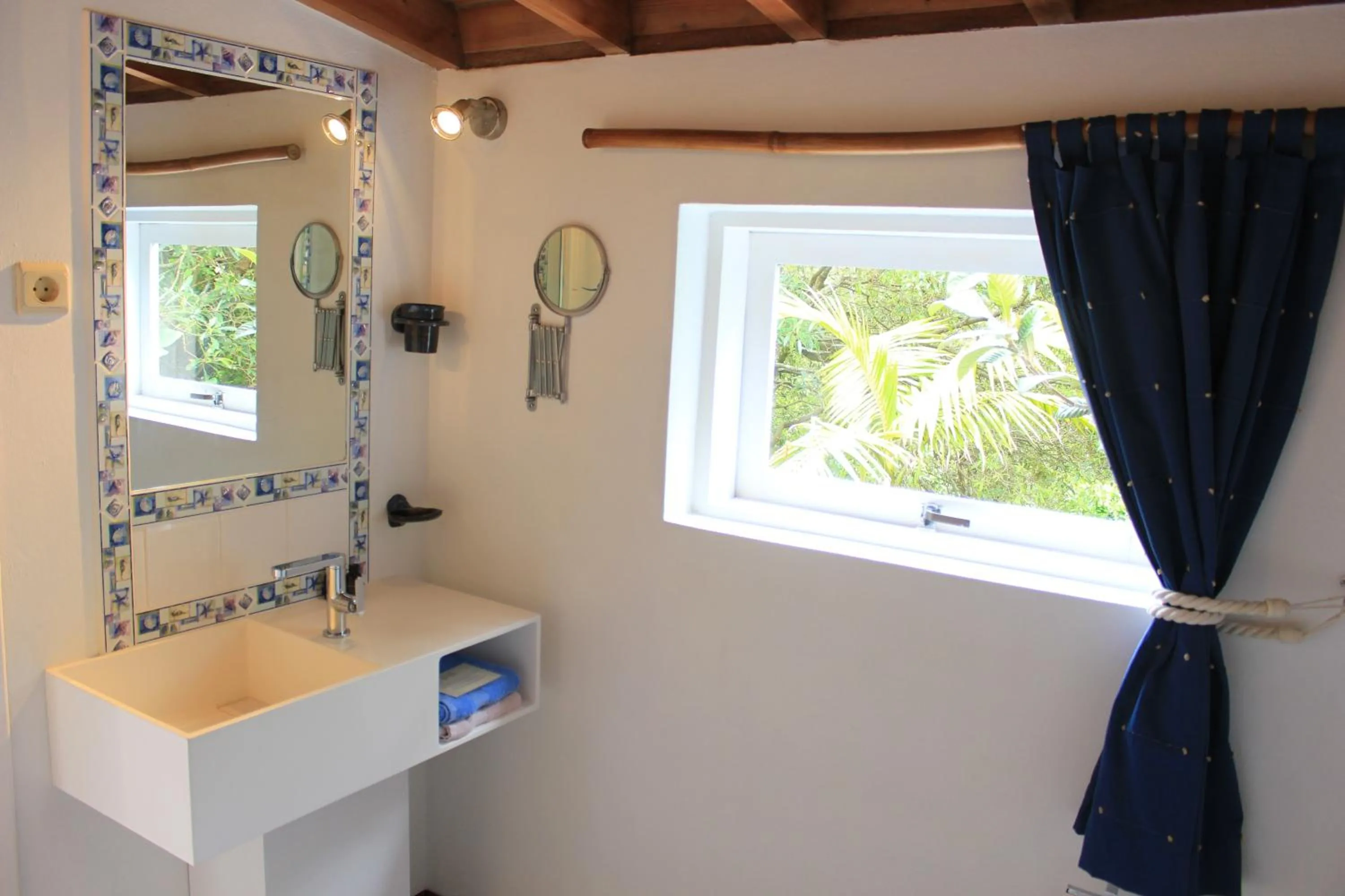 Bathroom in O Zimbreiro