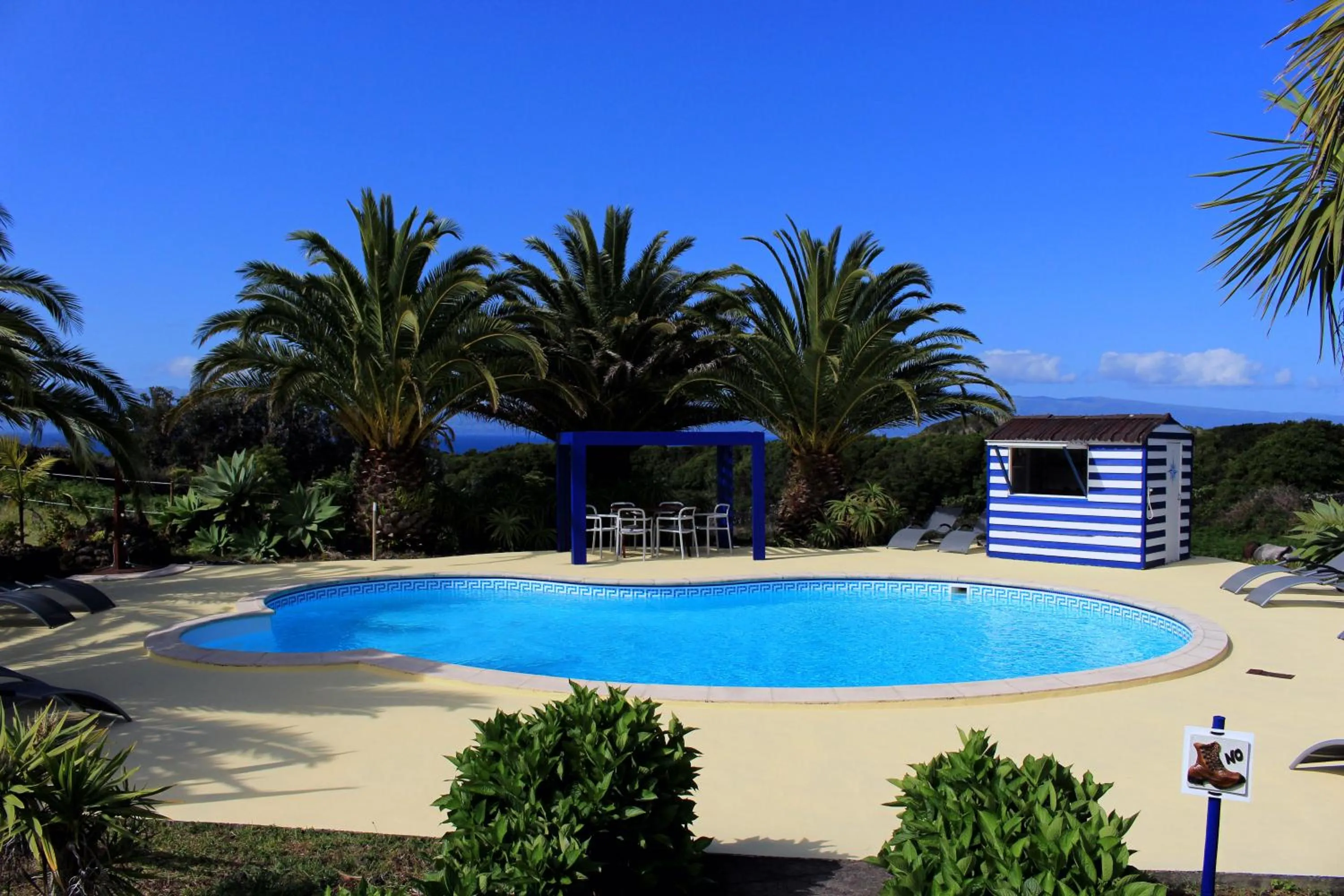 Swimming pool in O Zimbreiro