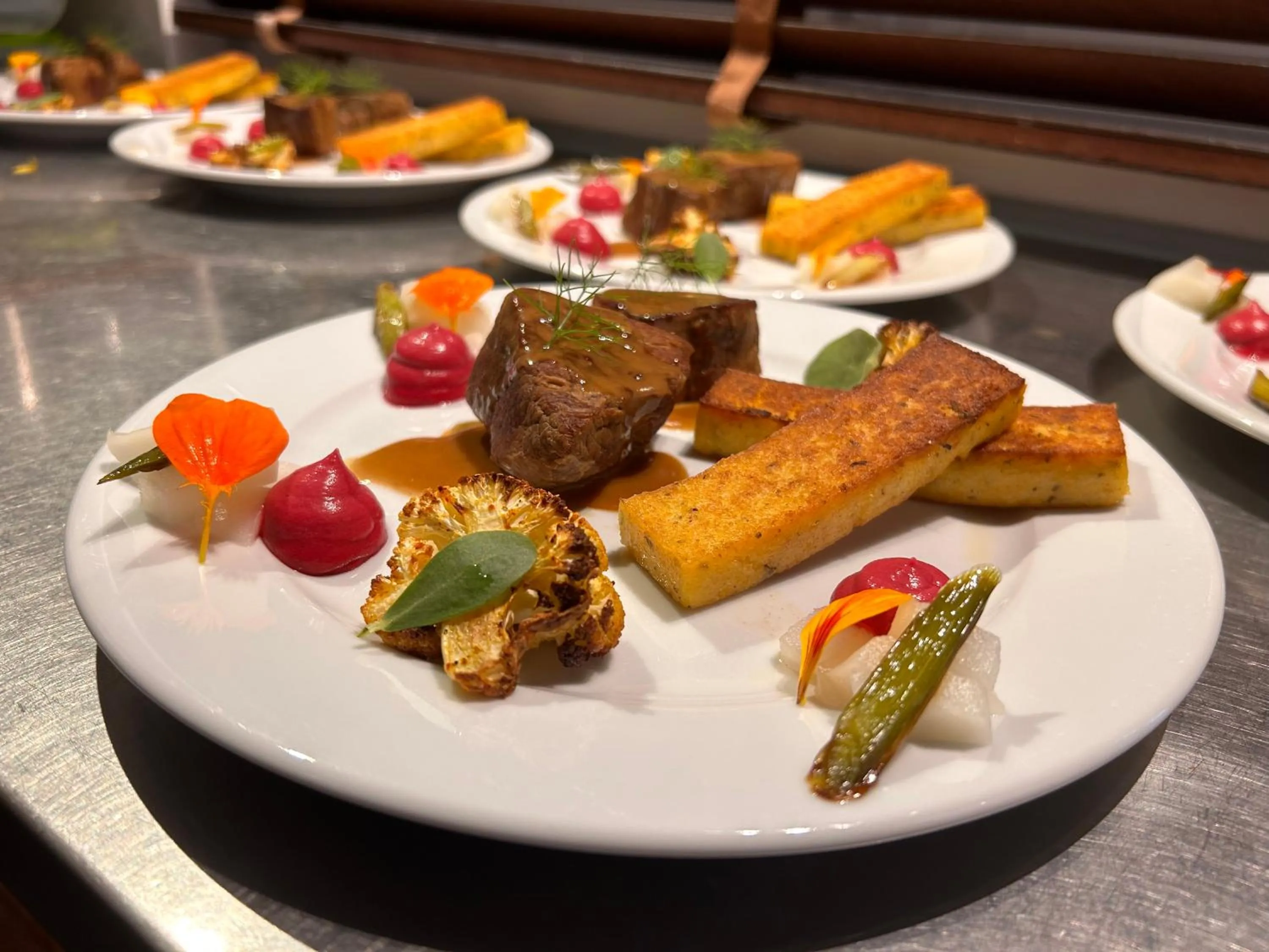 Restaurant/places to eat in O Zimbreiro