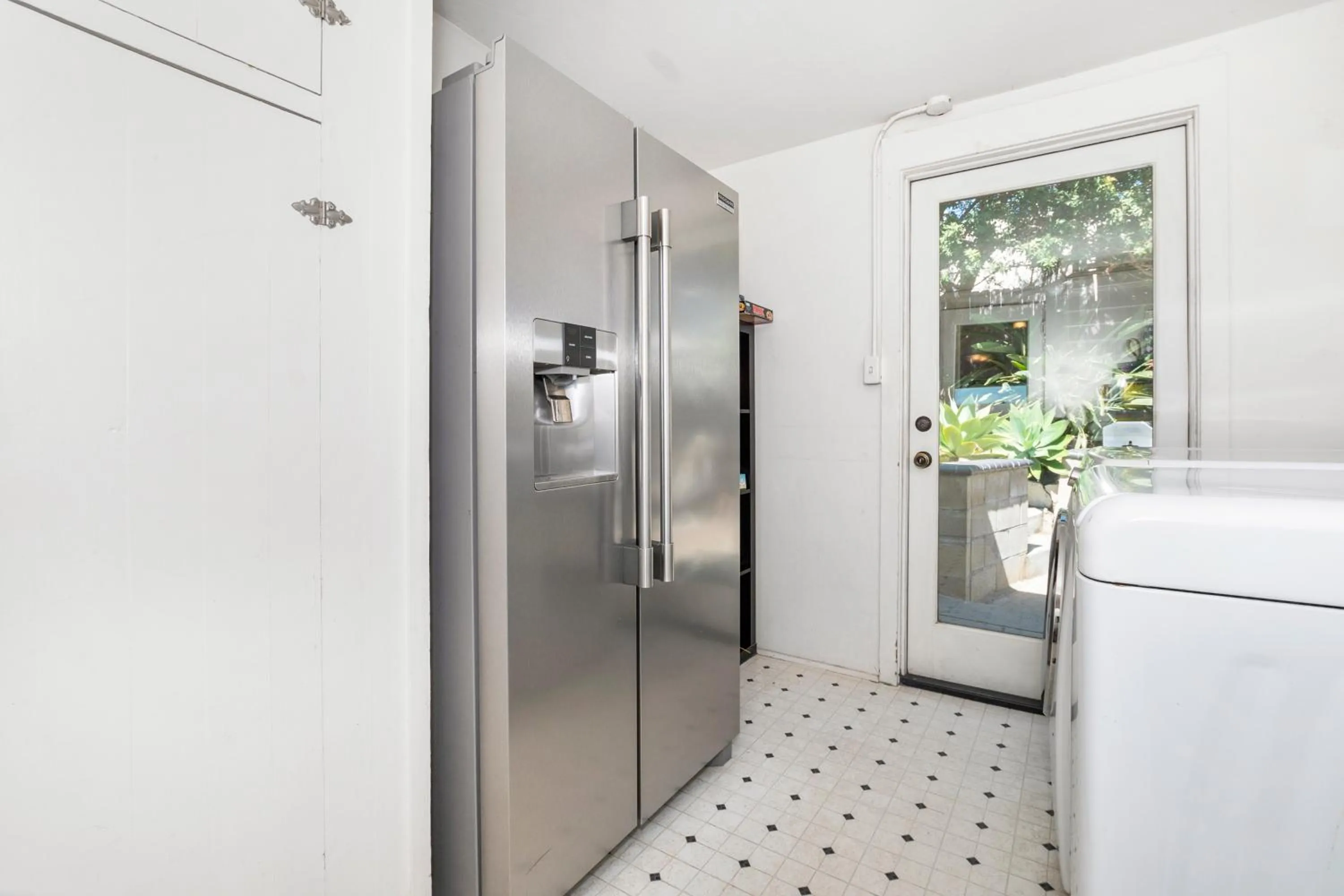 26' SUNDECK OCEAN Panoramic VIEWS with AC Fast WiFi -902Mbps