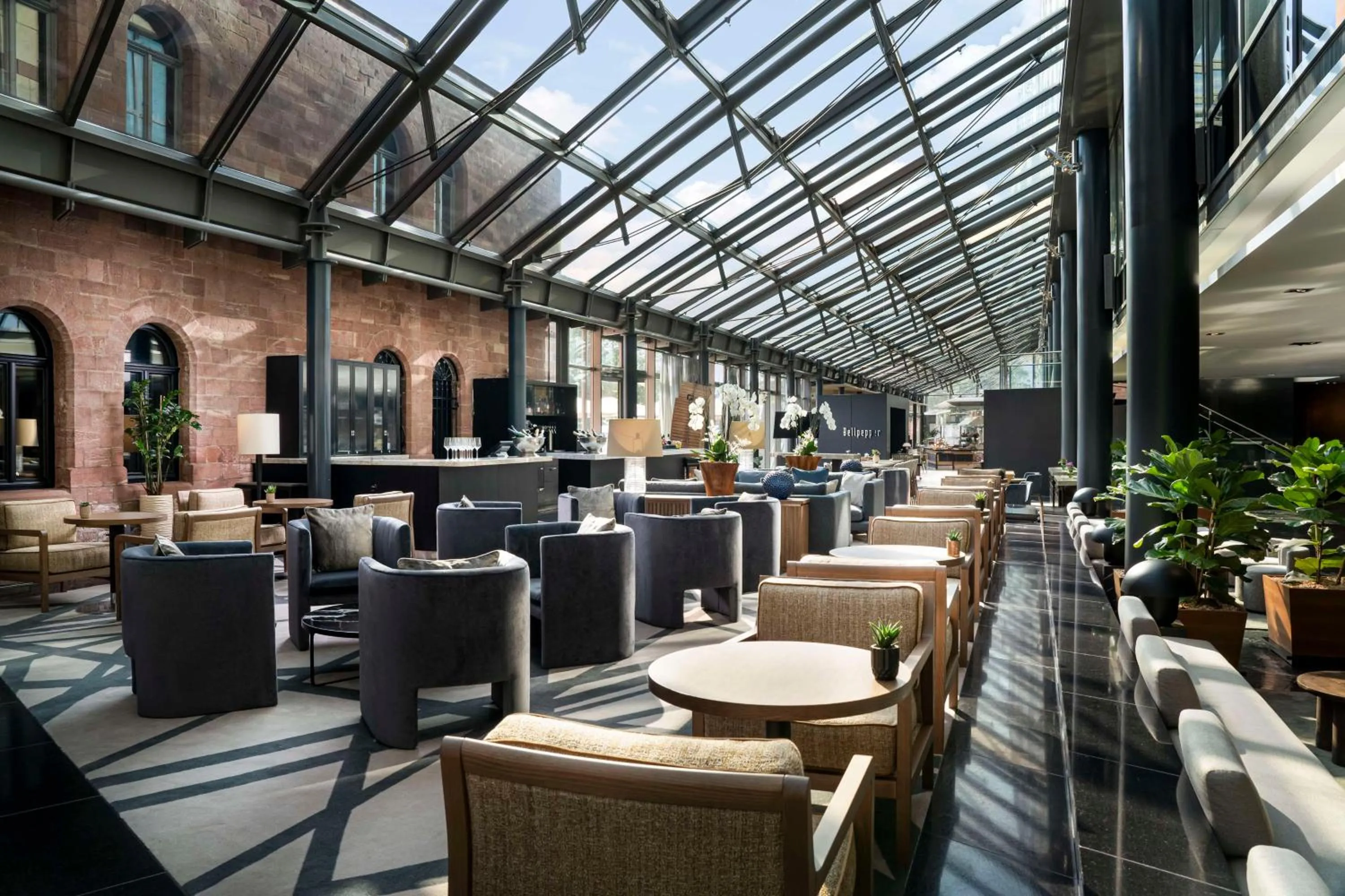 Lounge or bar in Hyatt Regency Mainz