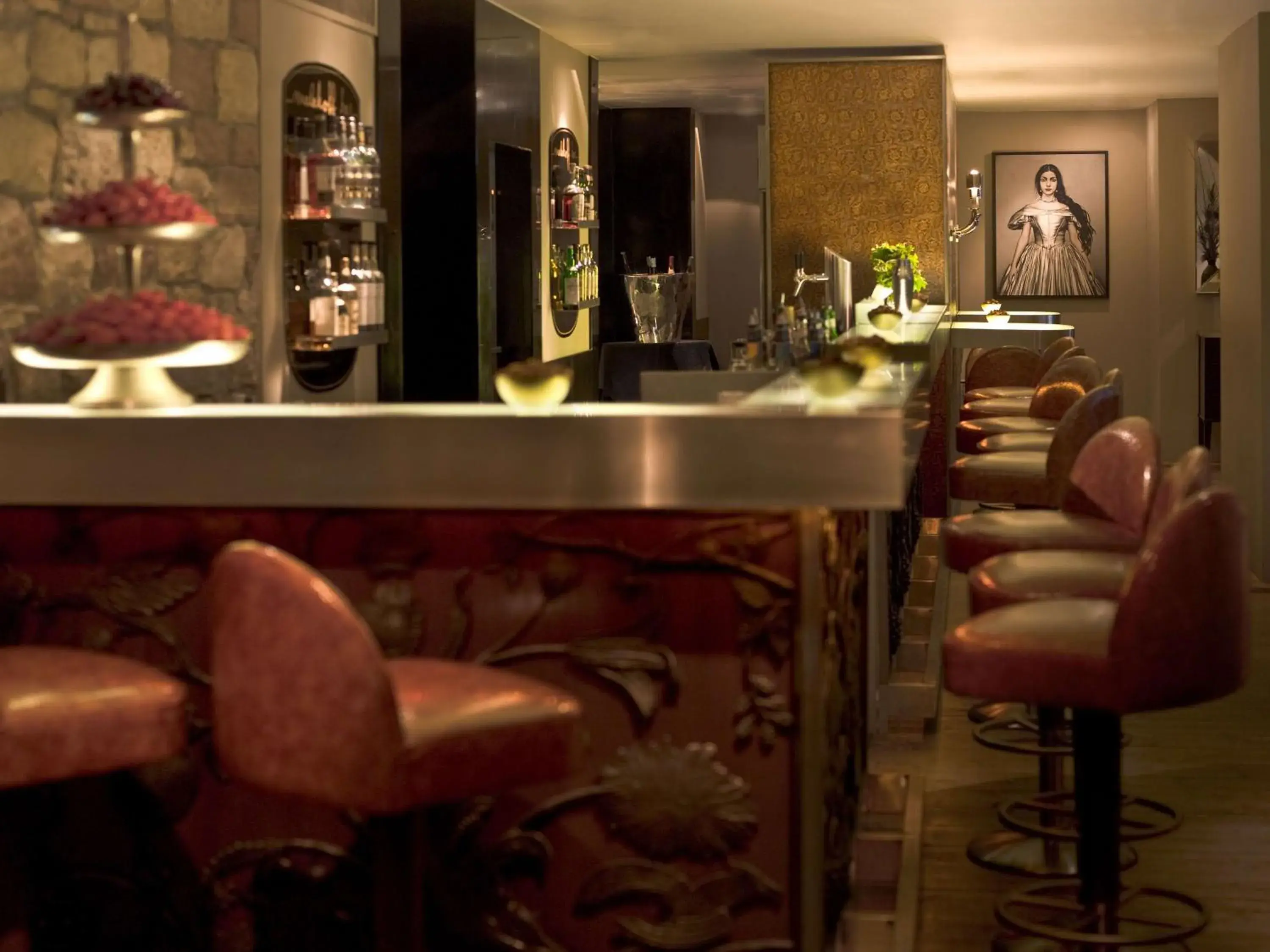 Lounge or bar in Hyatt Regency Mainz Lounge or bar in Hyatt Regency Mainz