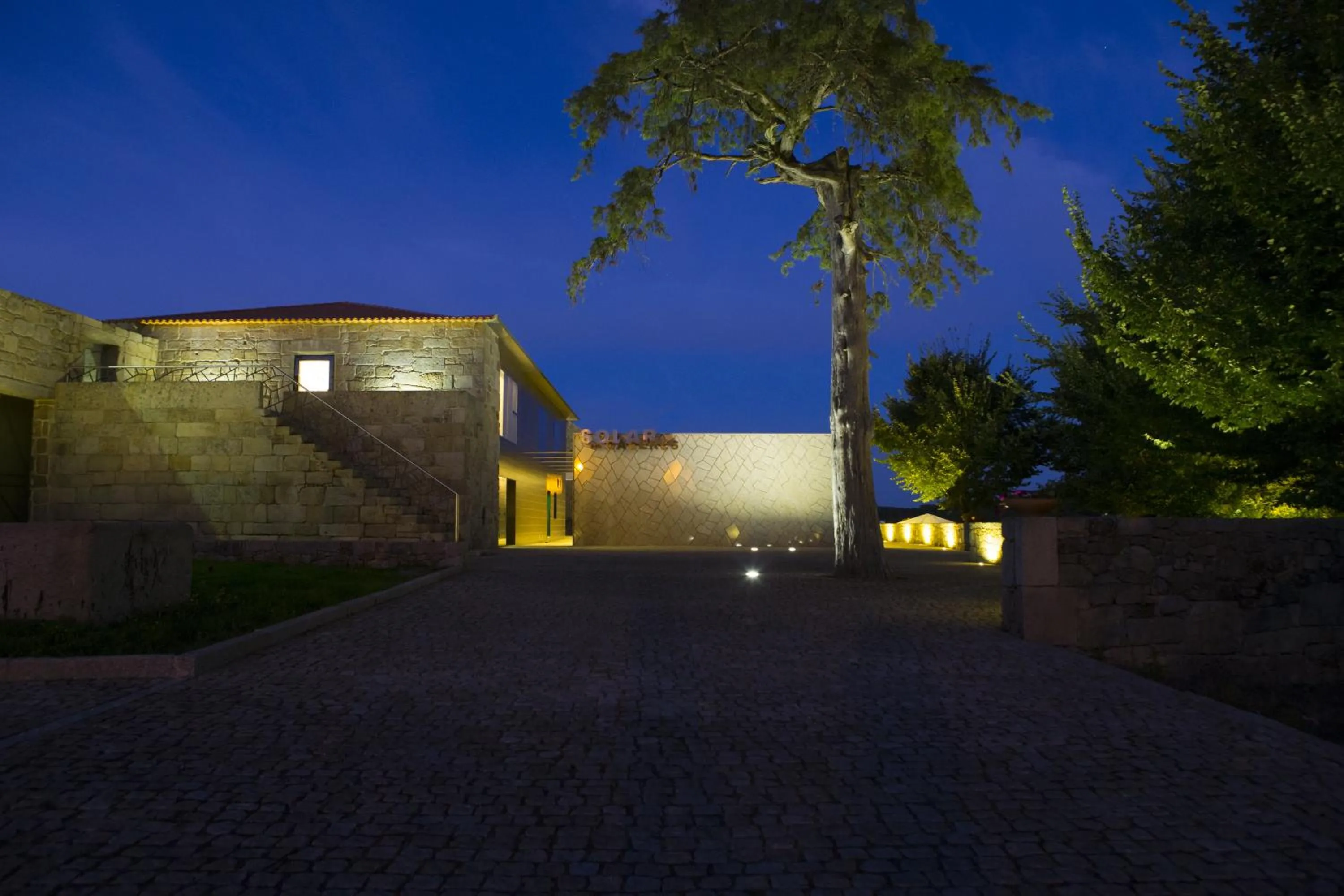 Facade/entrance in Solar Dos Cáceres