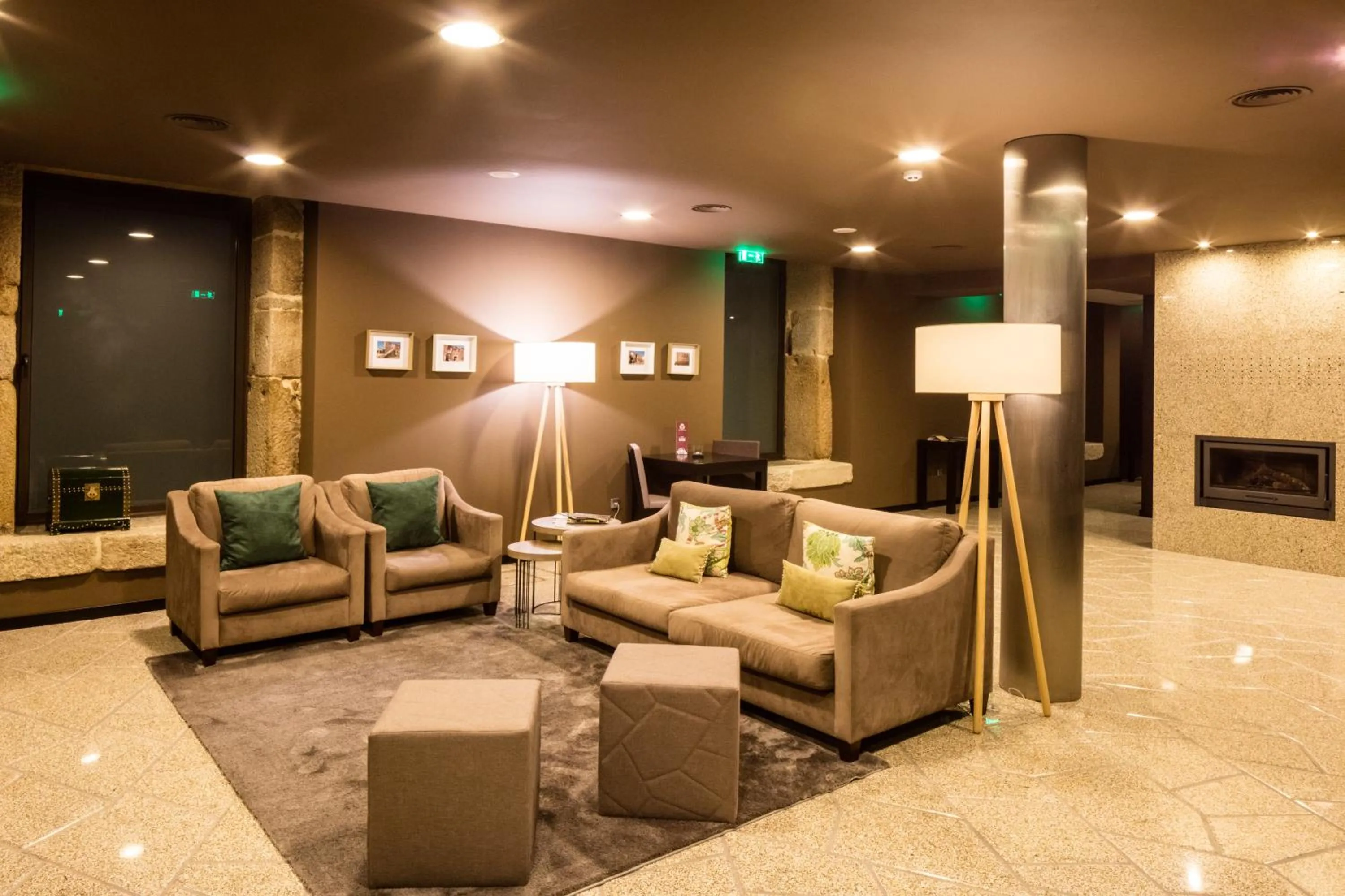 Communal lounge/ TV room in Solar Dos Cáceres