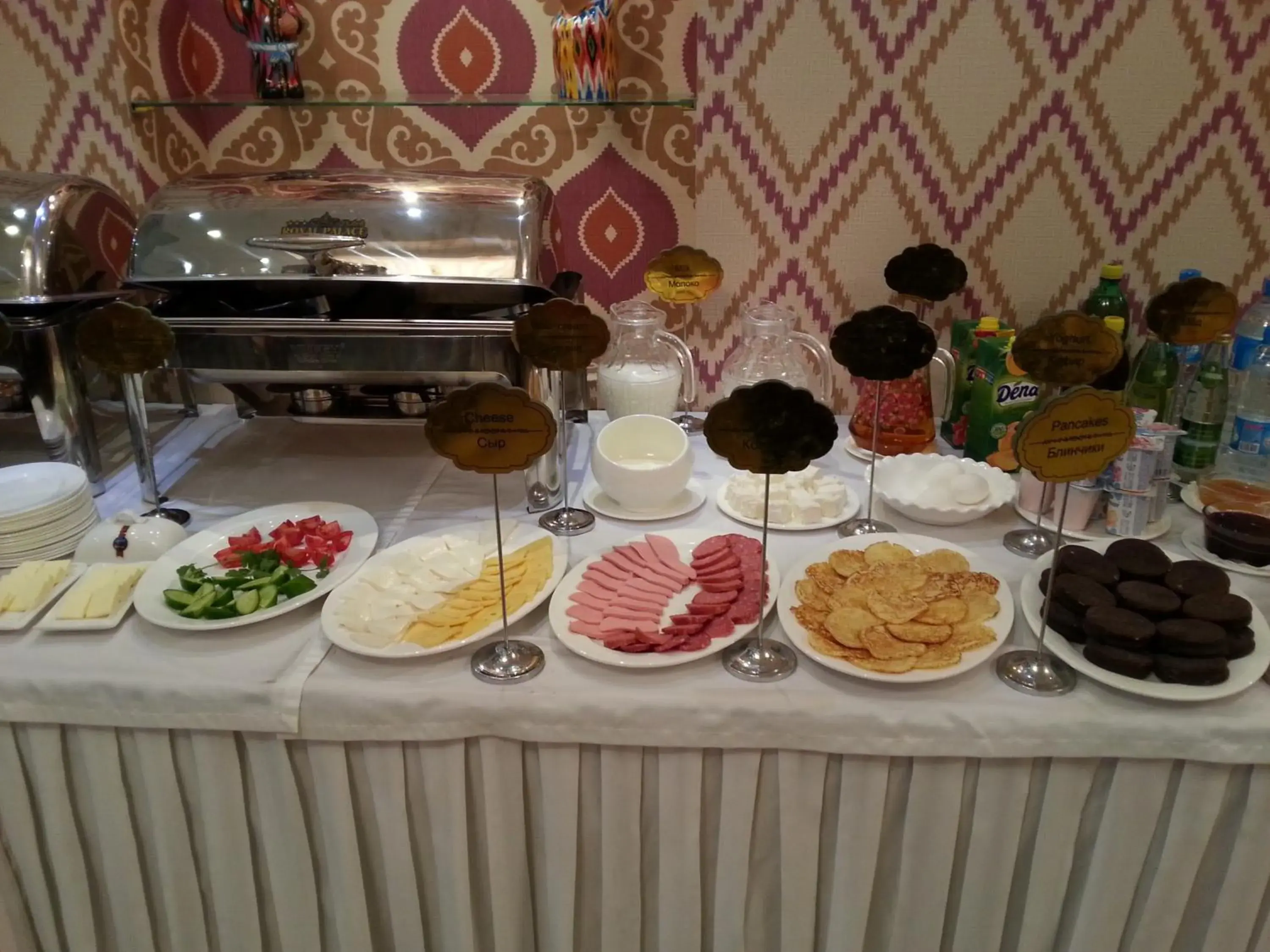 Restaurant/places to eat in Mixt Royal Palace Restaurant/places to eat in Mixt Royal Palace
