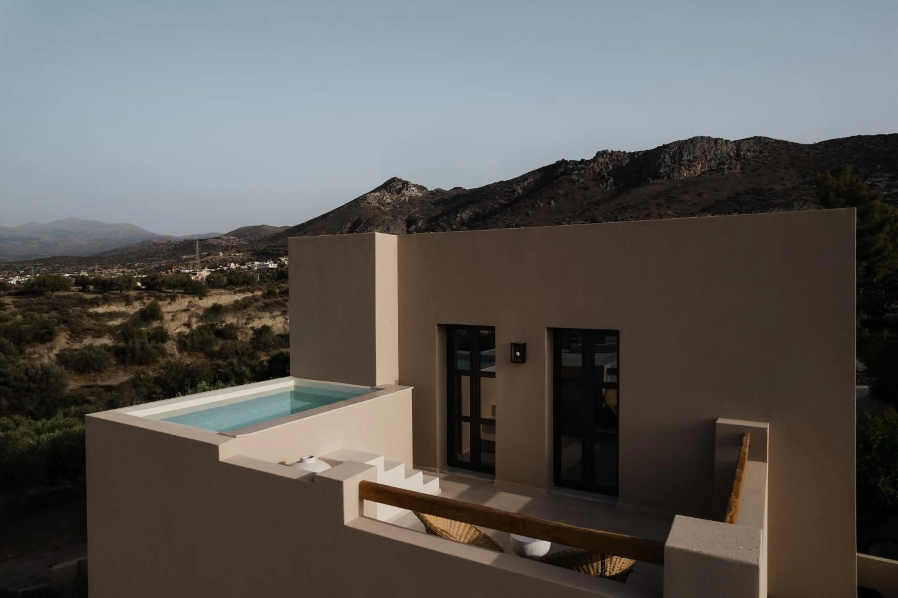 Swimming pool in Momi Slow Living Hotel