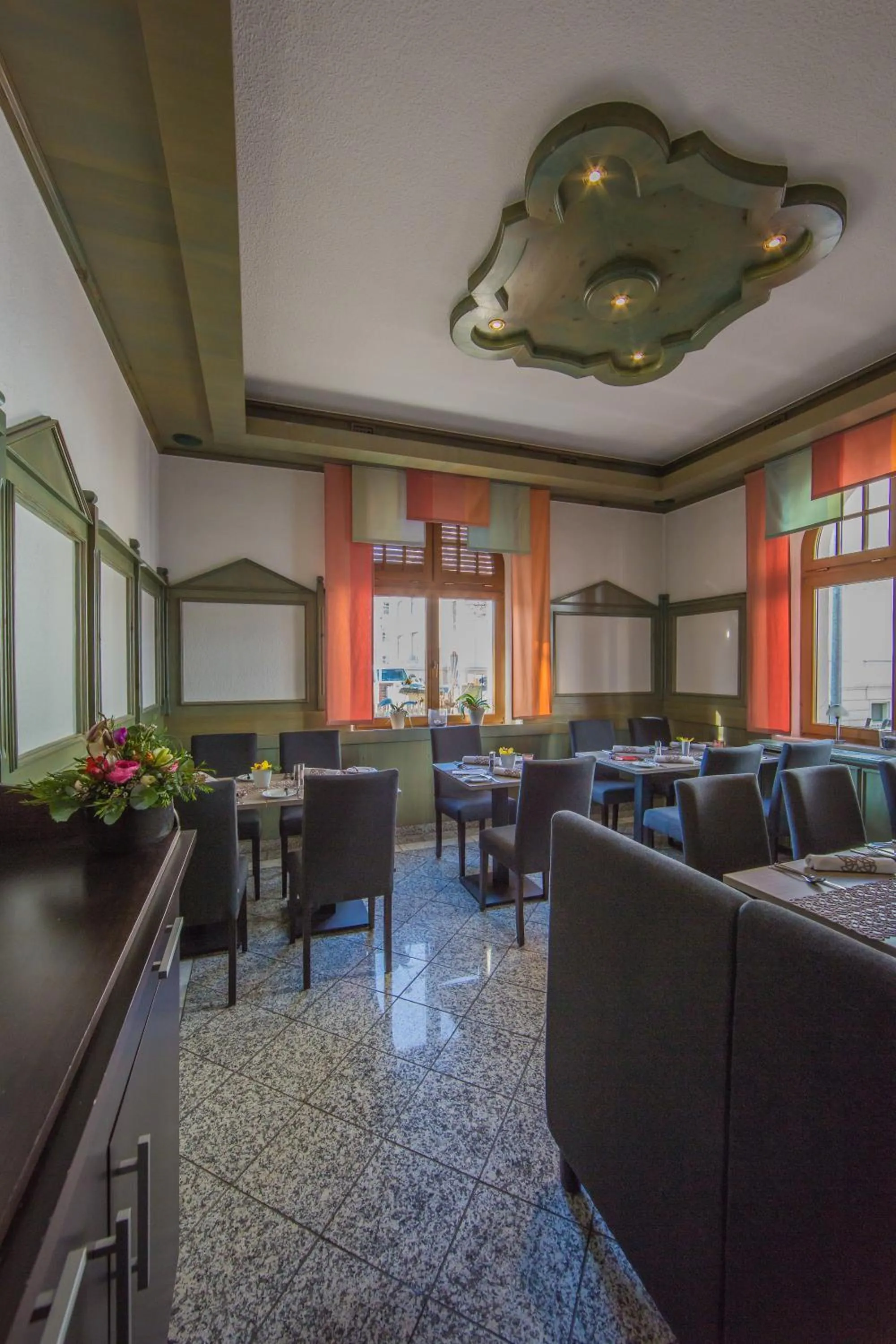 Restaurant/places to eat in Parkhotel Plauen