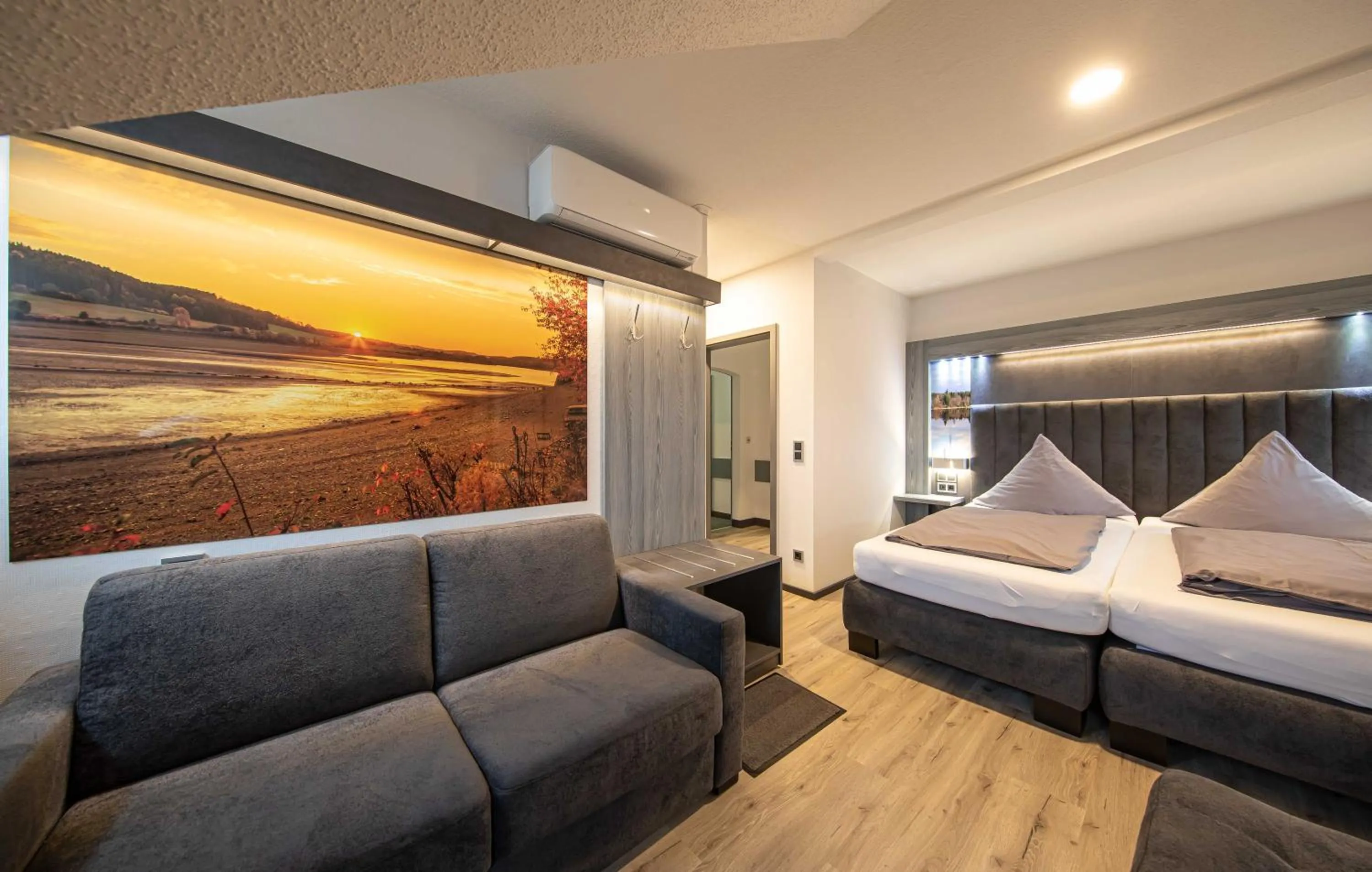 Living room, Bed in Parkhotel Plauen