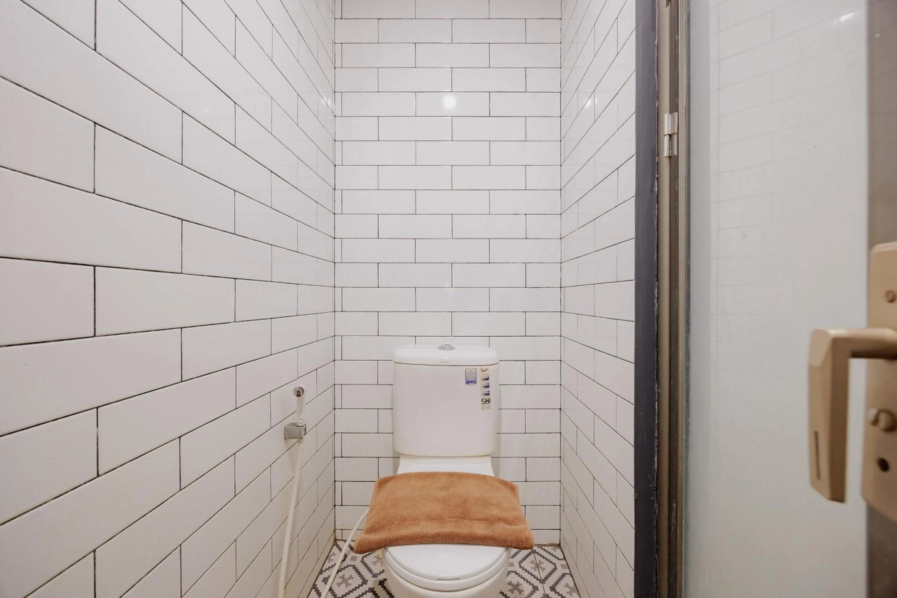 Bathroom in Sans Hotel Roxy Jakarta