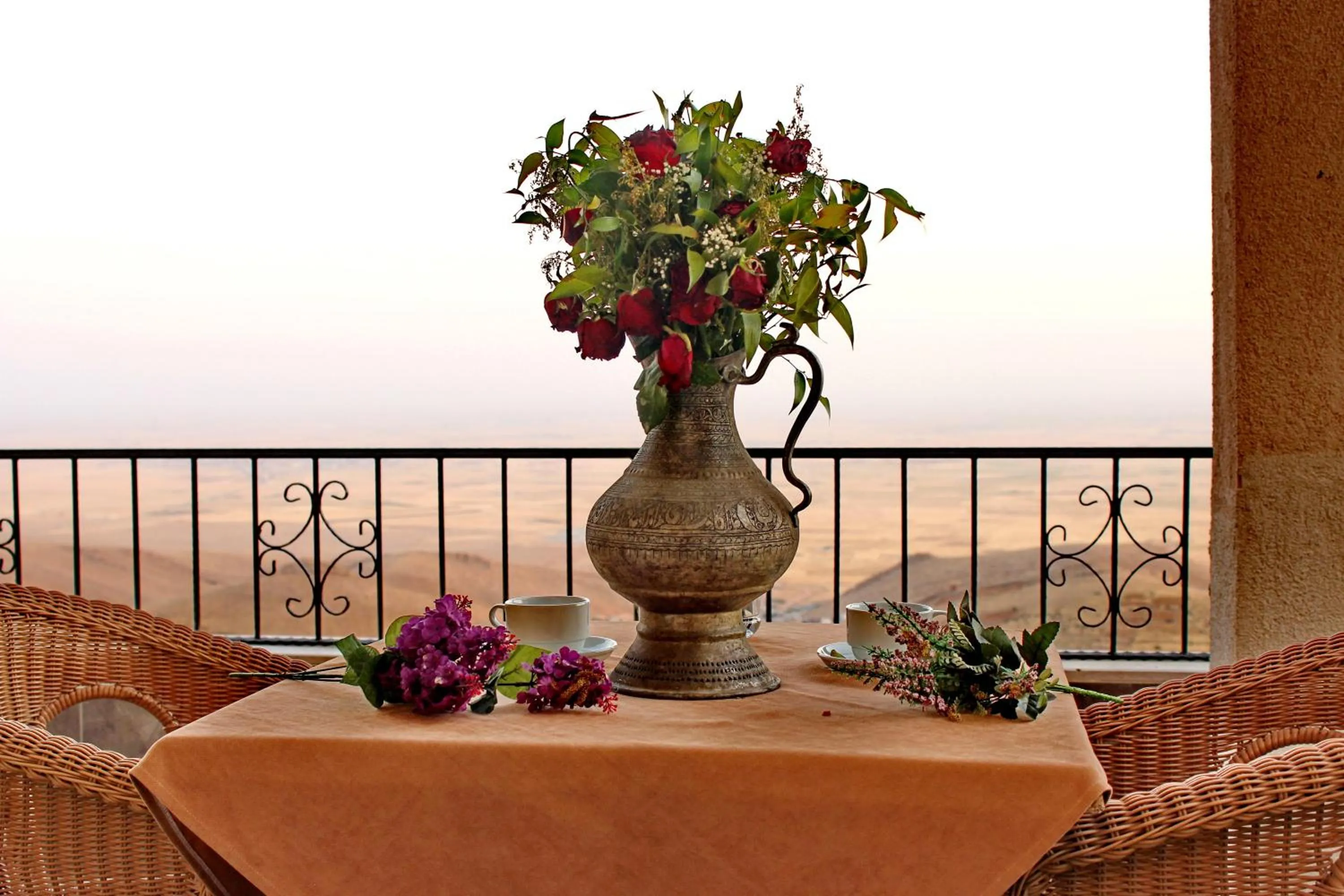 Natural landscape in HH Babil Konağı