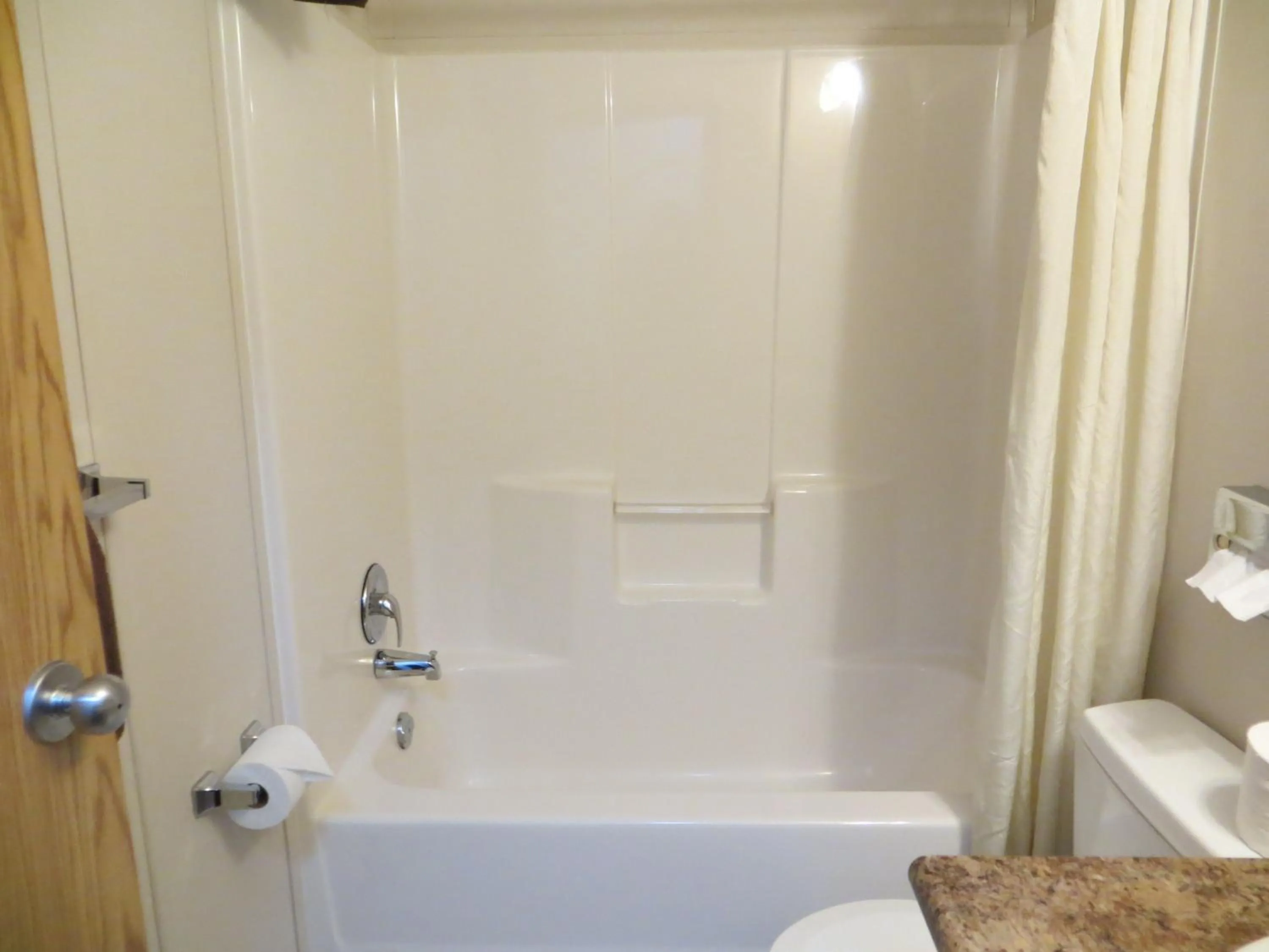 Shower in Sundown Motel