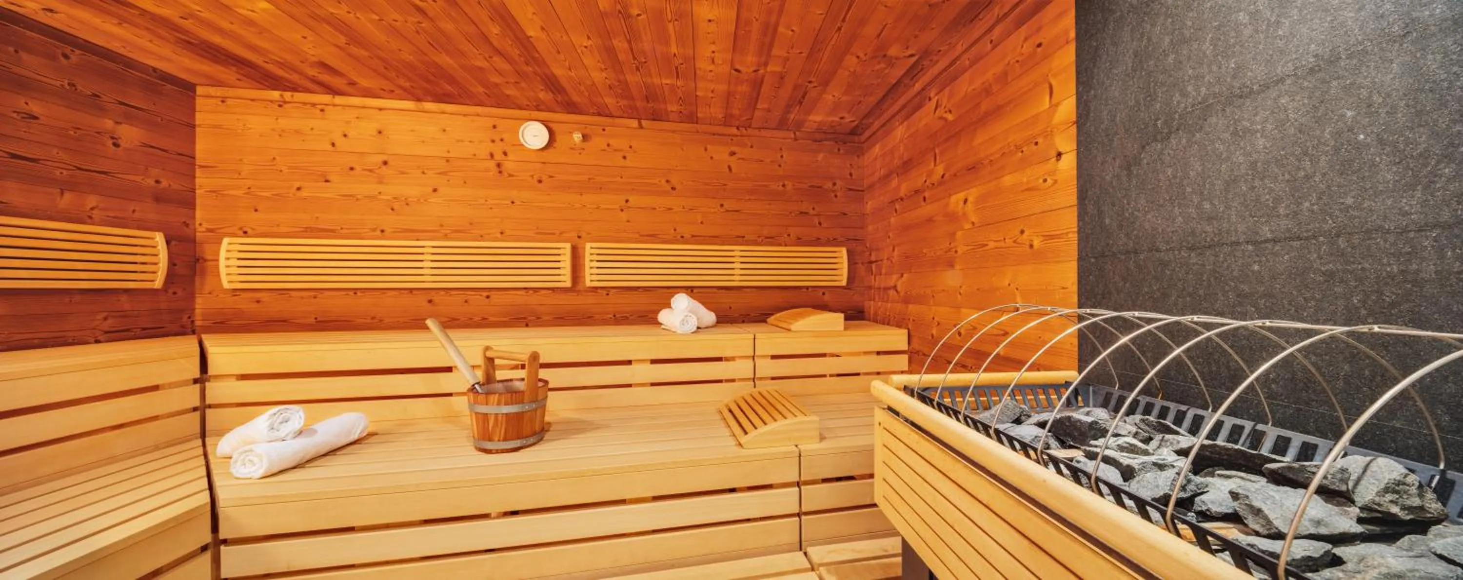 Sauna in Apparthotel Talhof, Restaurant, Pool und Spa