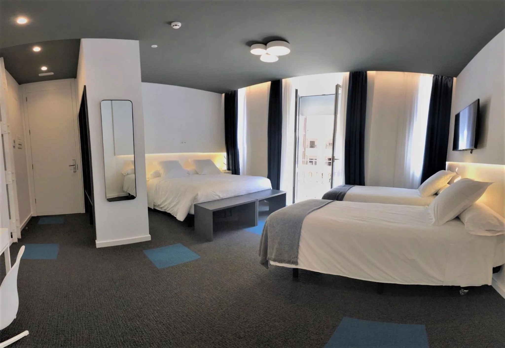 Bed in PLAZA VIEW