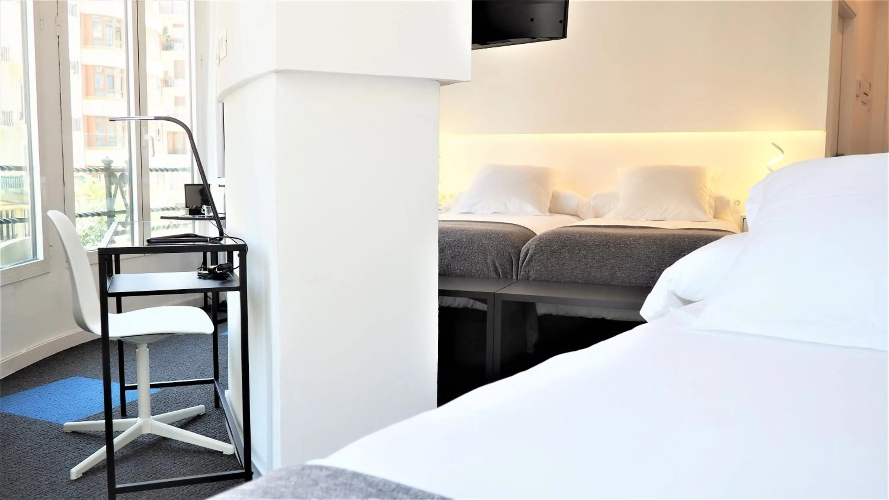 Bed in PLAZA VIEW