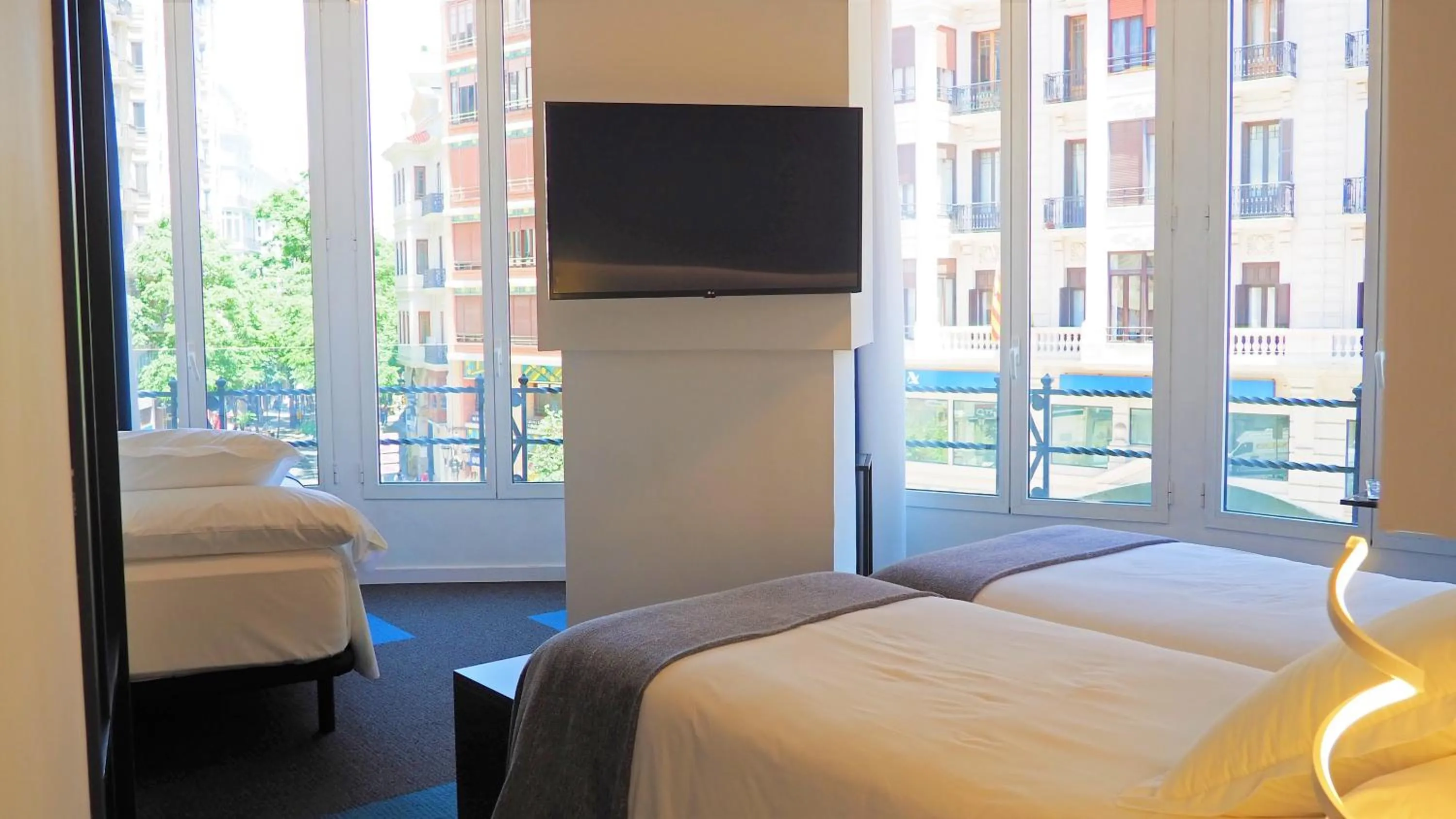 Bed in PLAZA VIEW