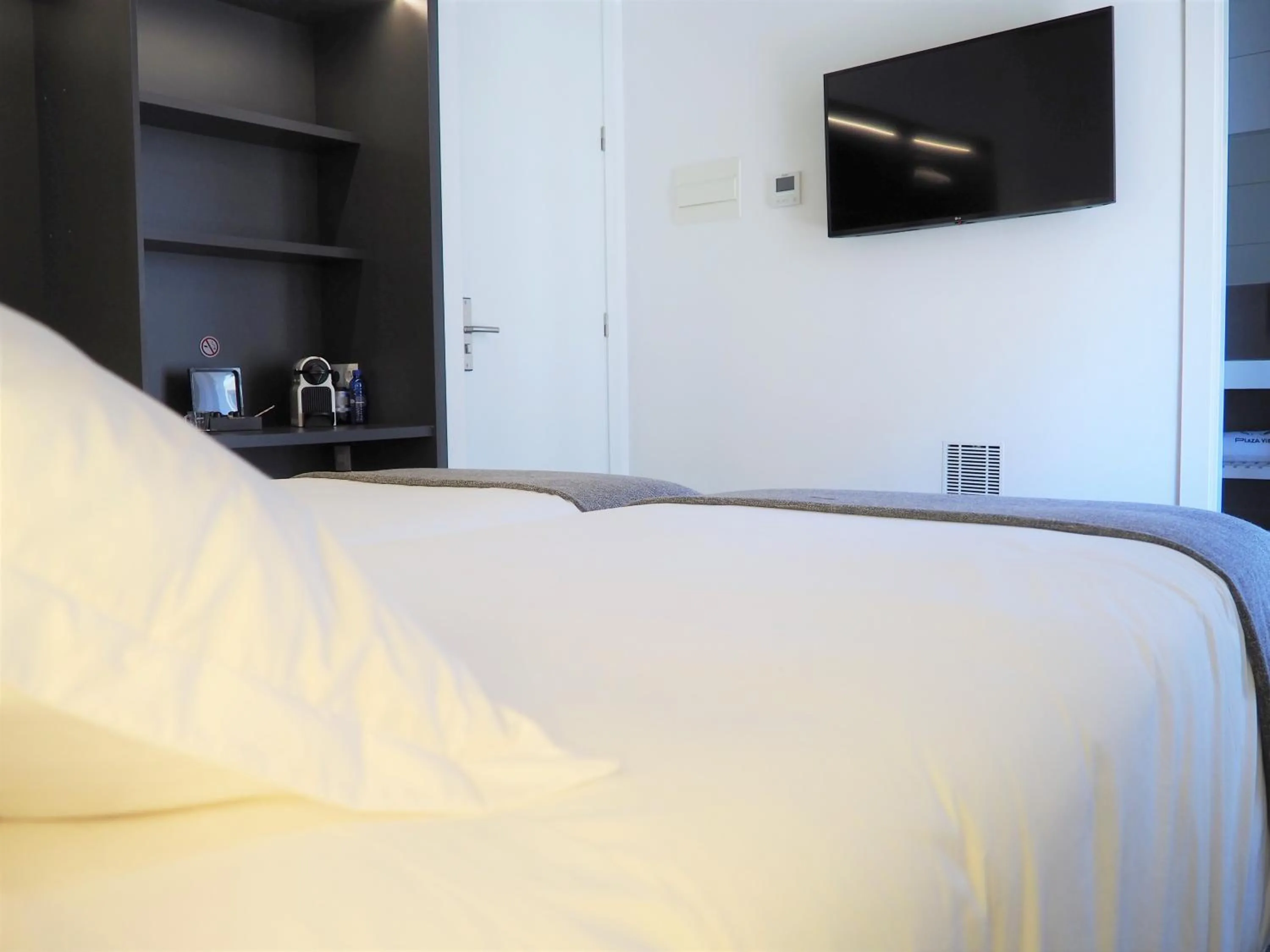 Bed in PLAZA VIEW