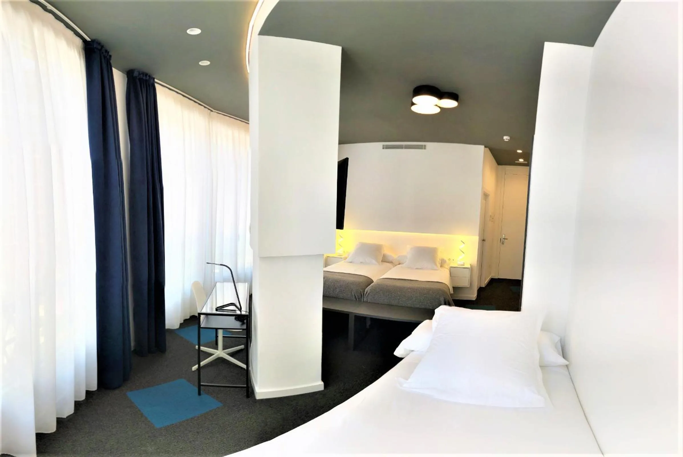 Bed in PLAZA VIEW