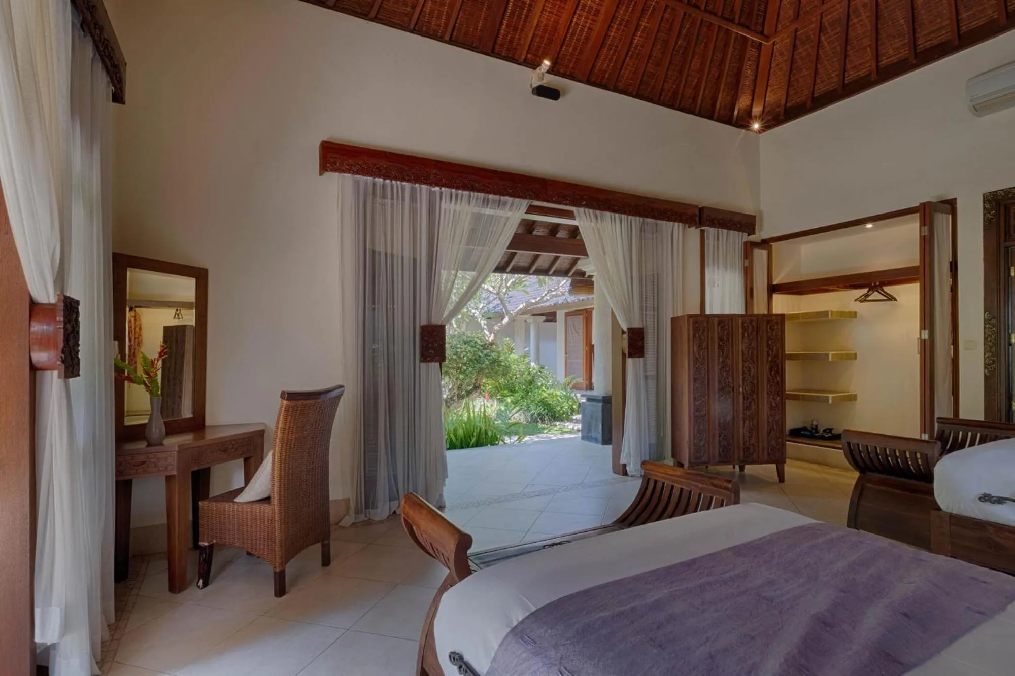 Bed in Kutus Kutus Estuary Saba Beach