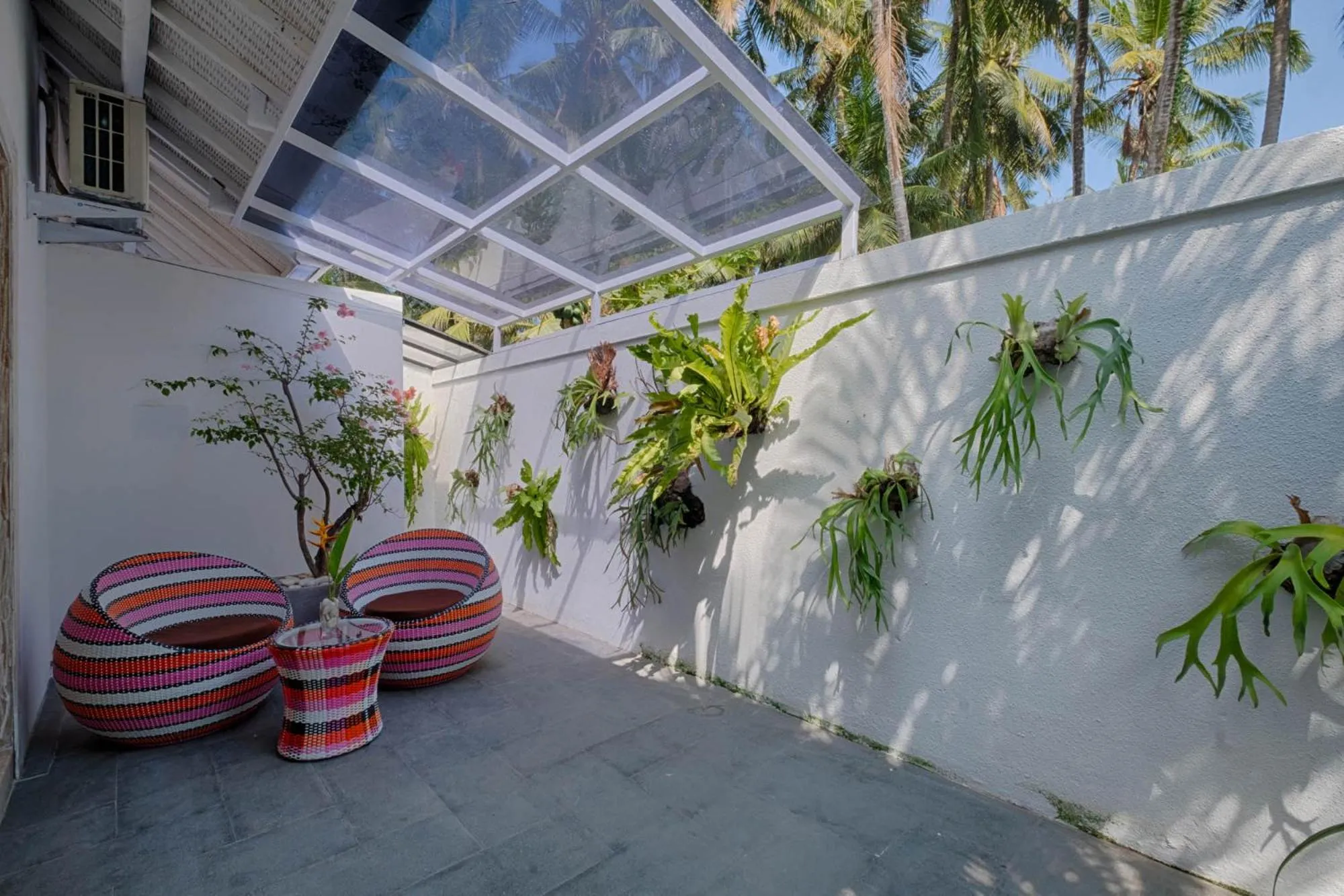 Seating area in Kutus Kutus Estuary Saba Beach