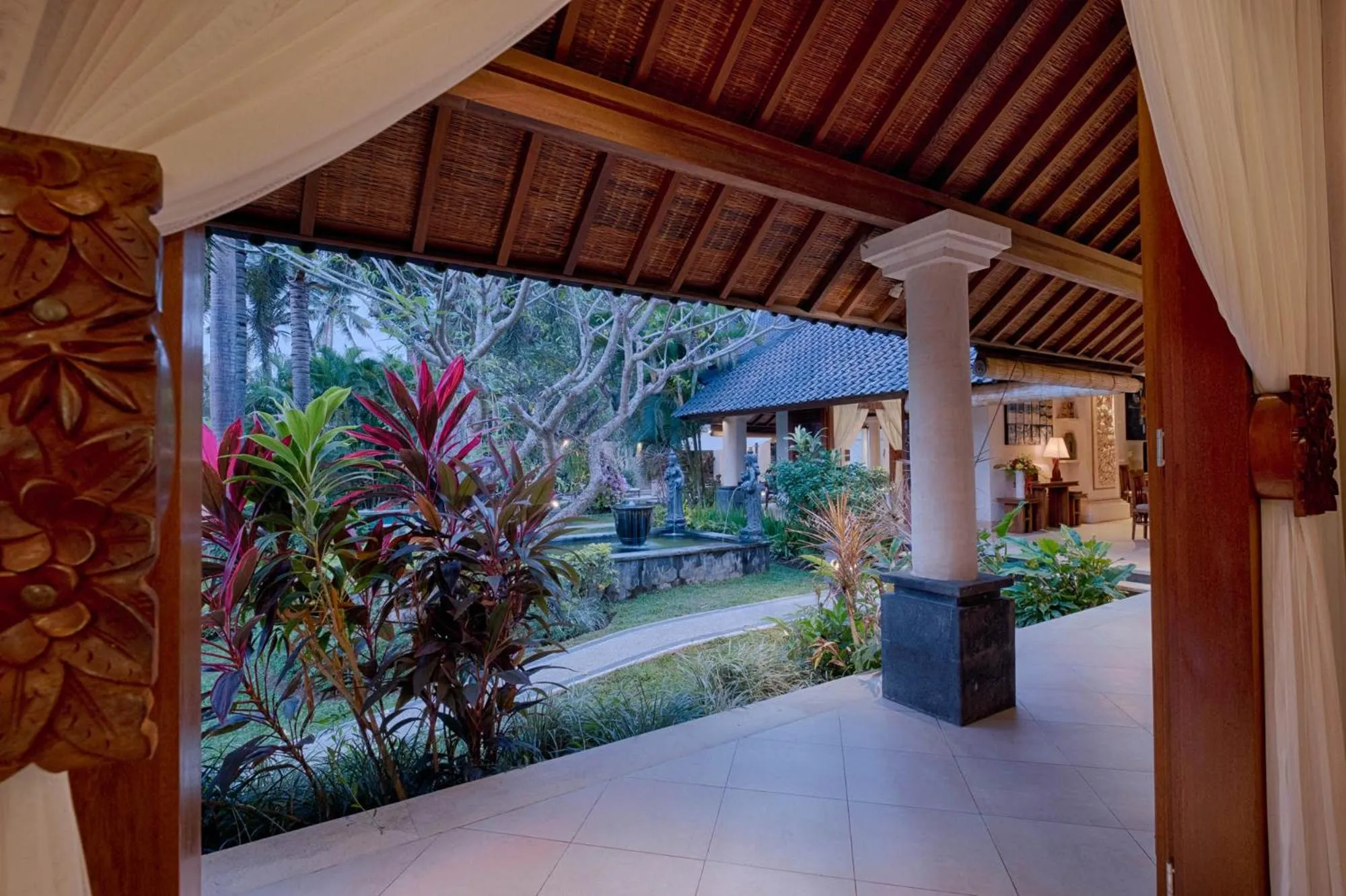 Property building in Kutus Kutus Estuary Saba Beach