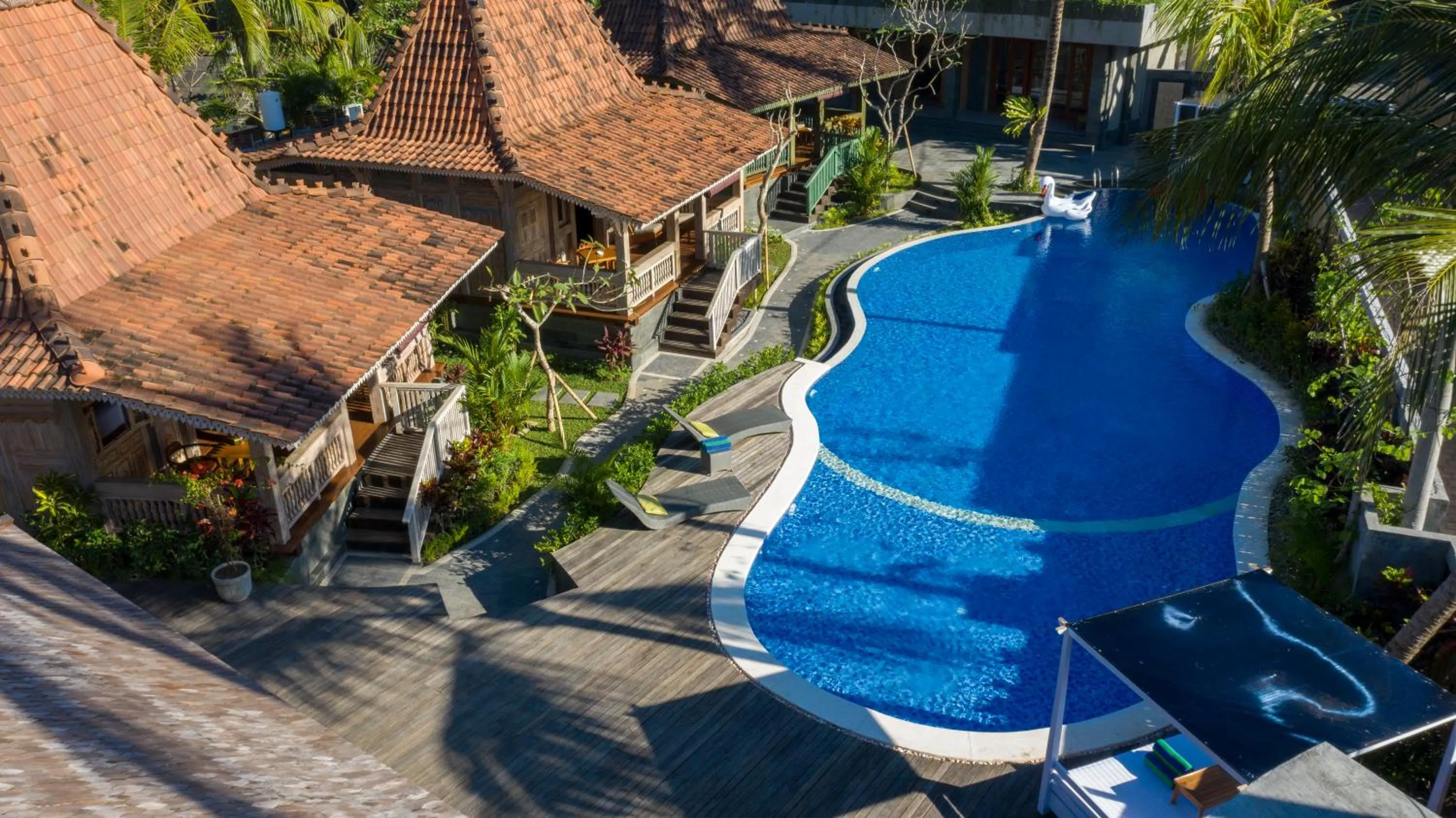 Property building in Kutus Kutus Estuary Saba Beach