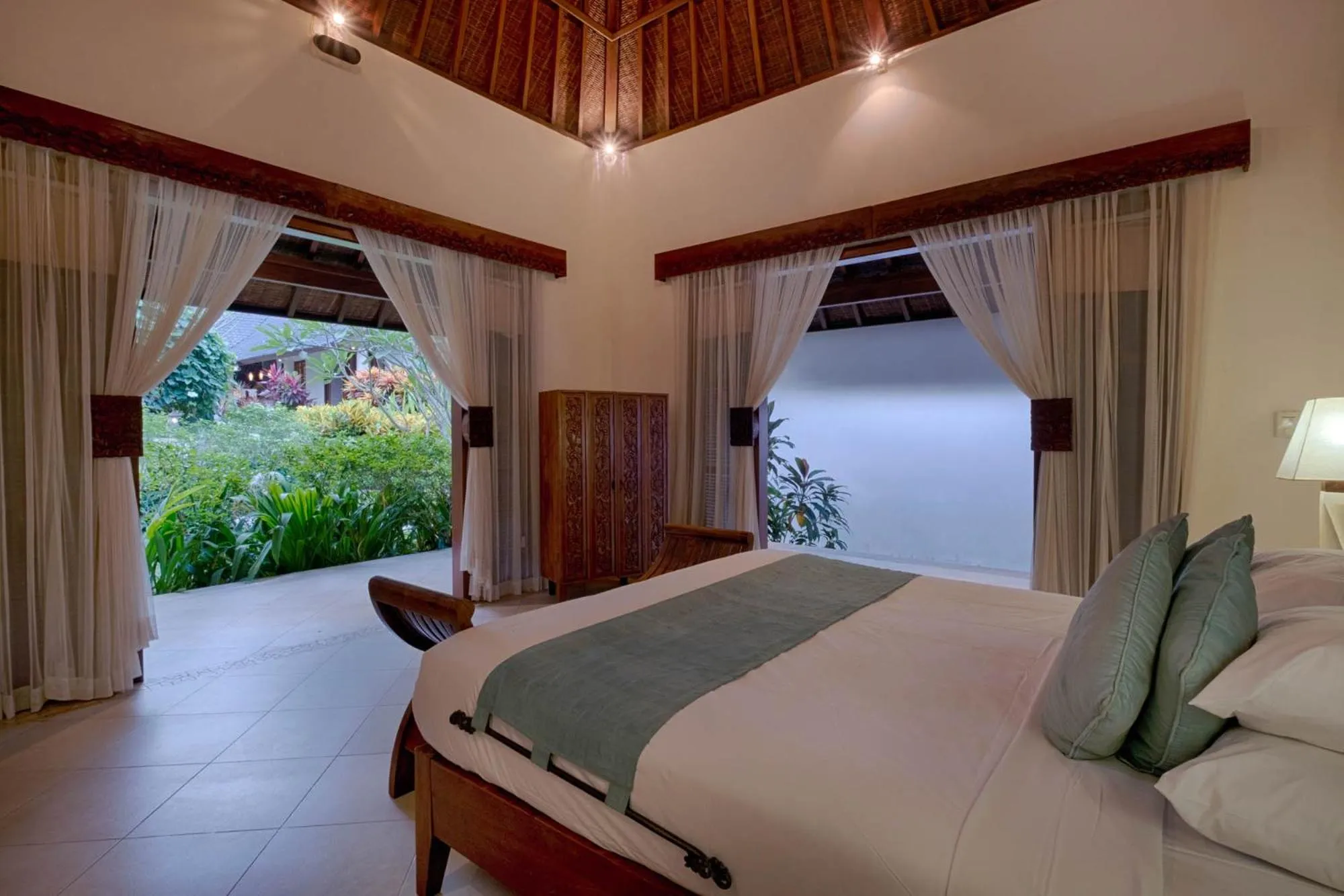 Bed in Kutus Kutus Estuary Saba Beach