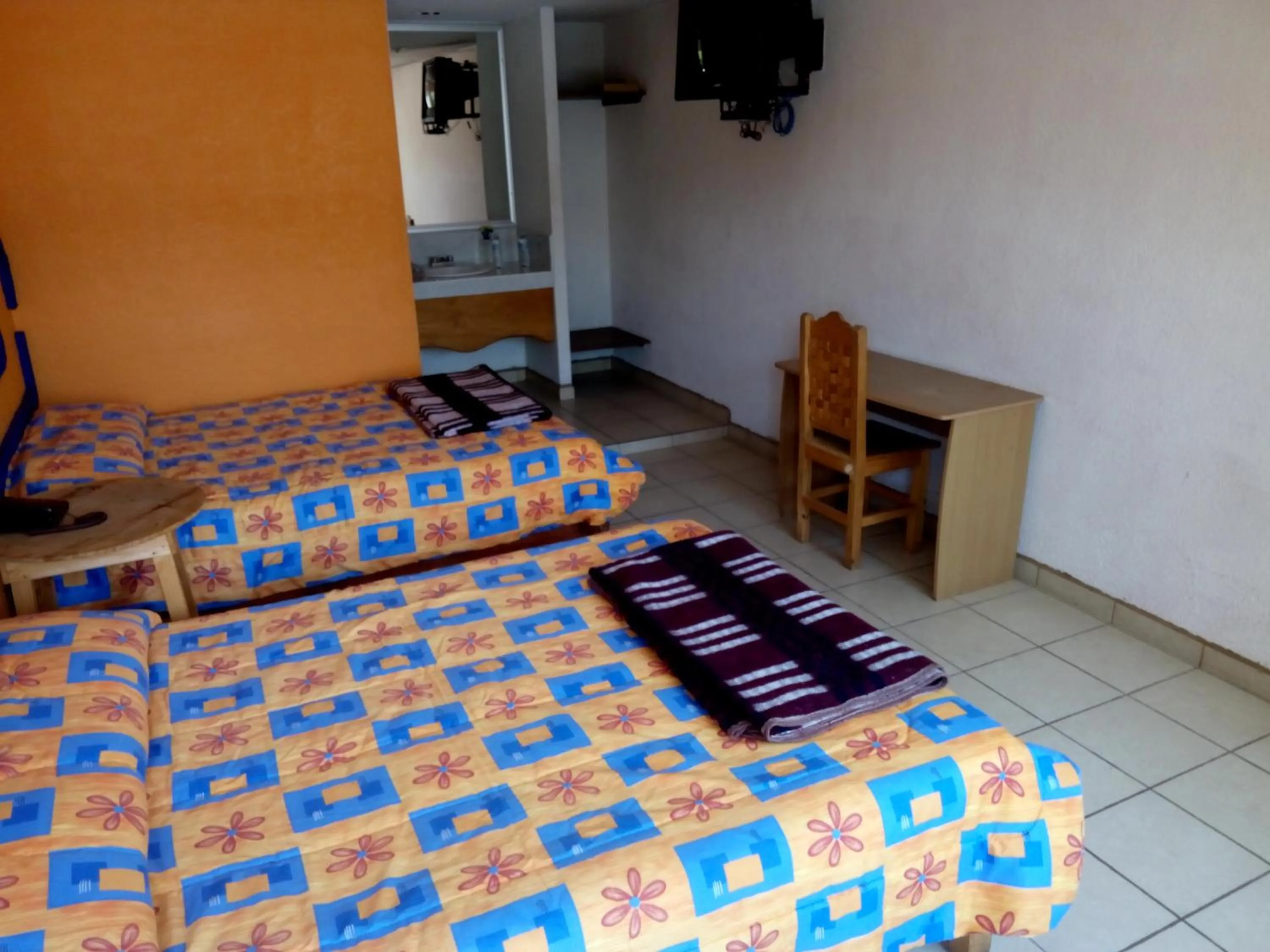 Photo of the whole room, Bed in Posada San José, Hotel