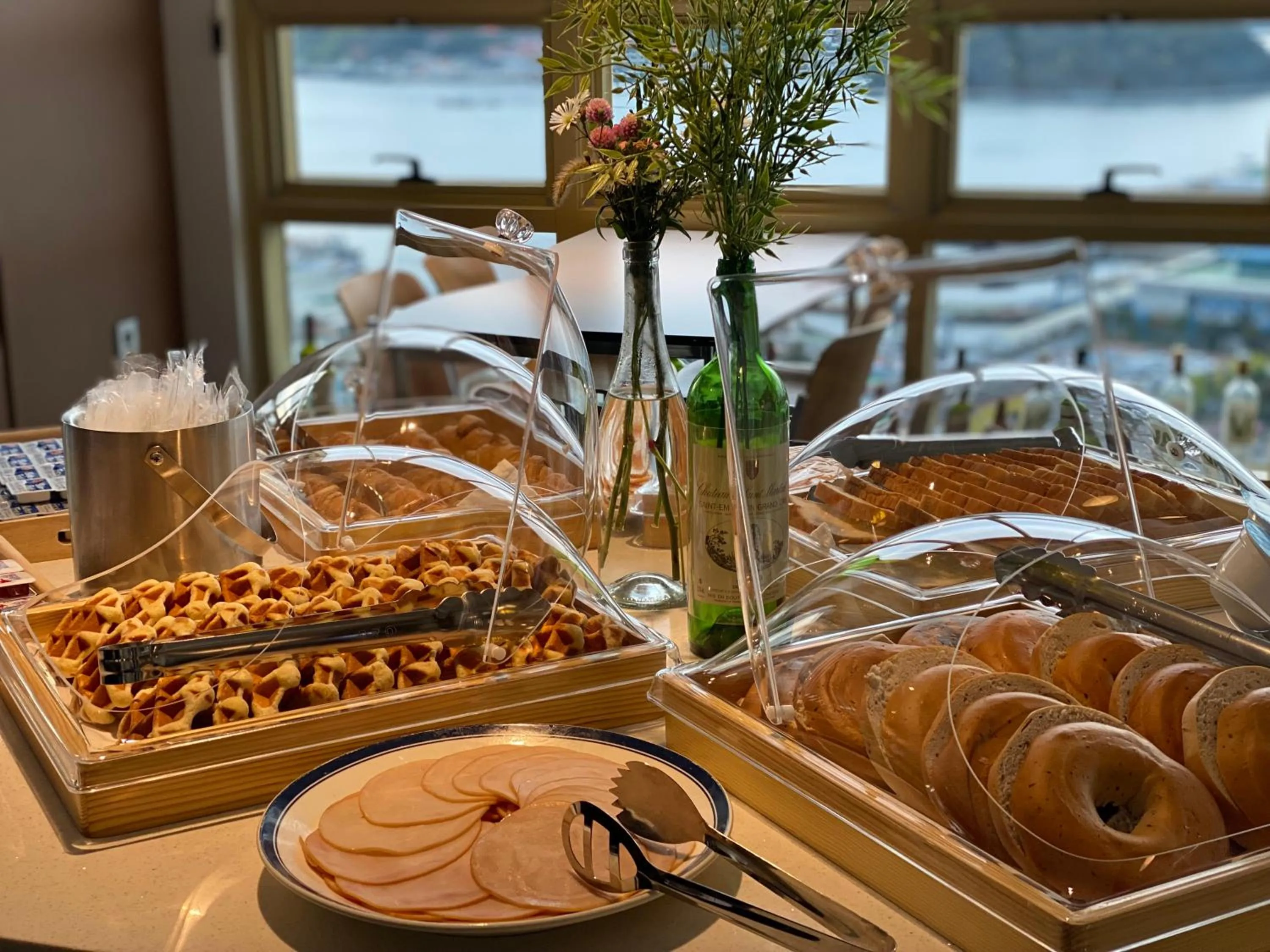 Breakfast in Hotel Kenny Yeosu