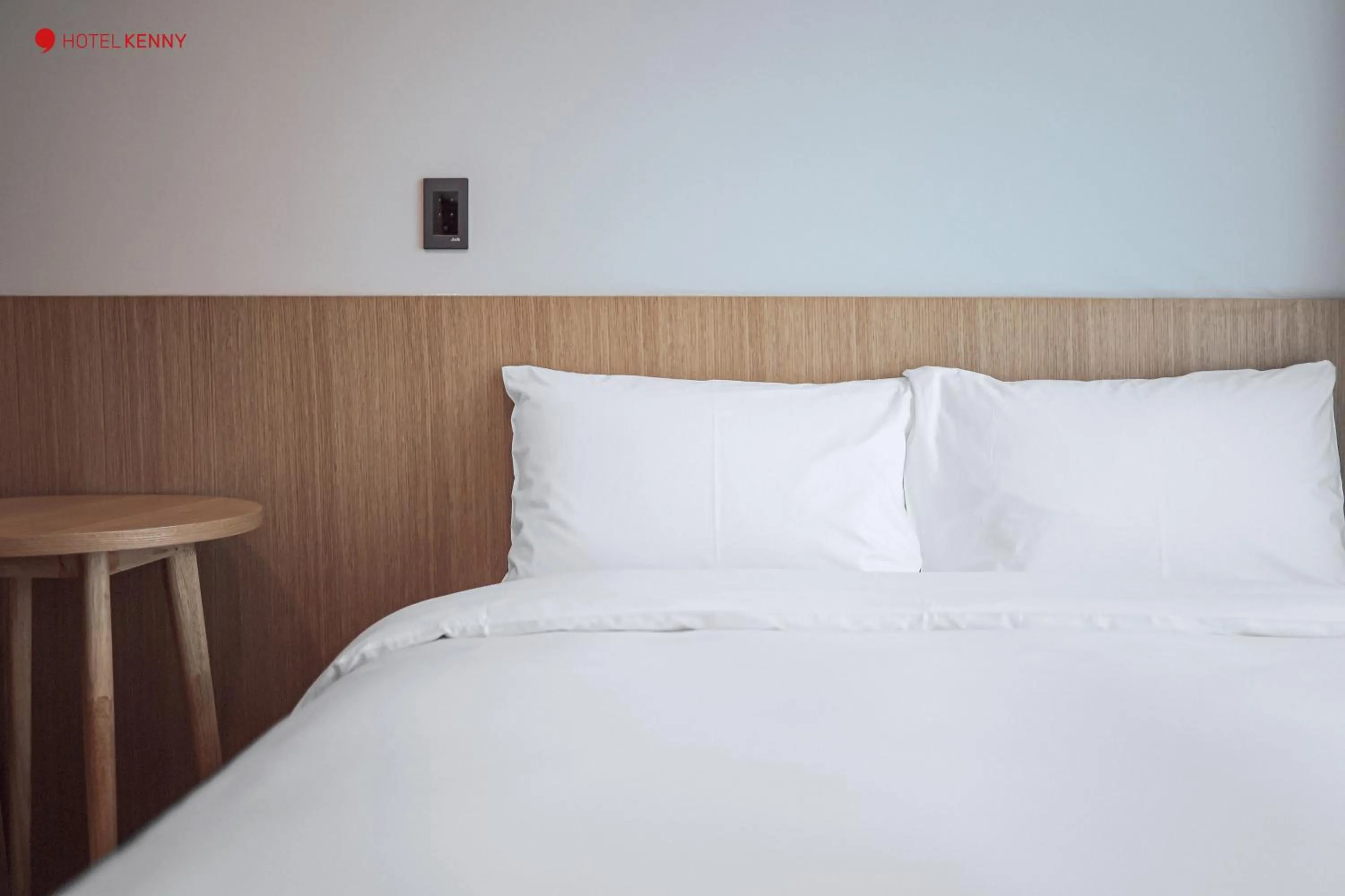 Bed in Hotel Kenny Yeosu