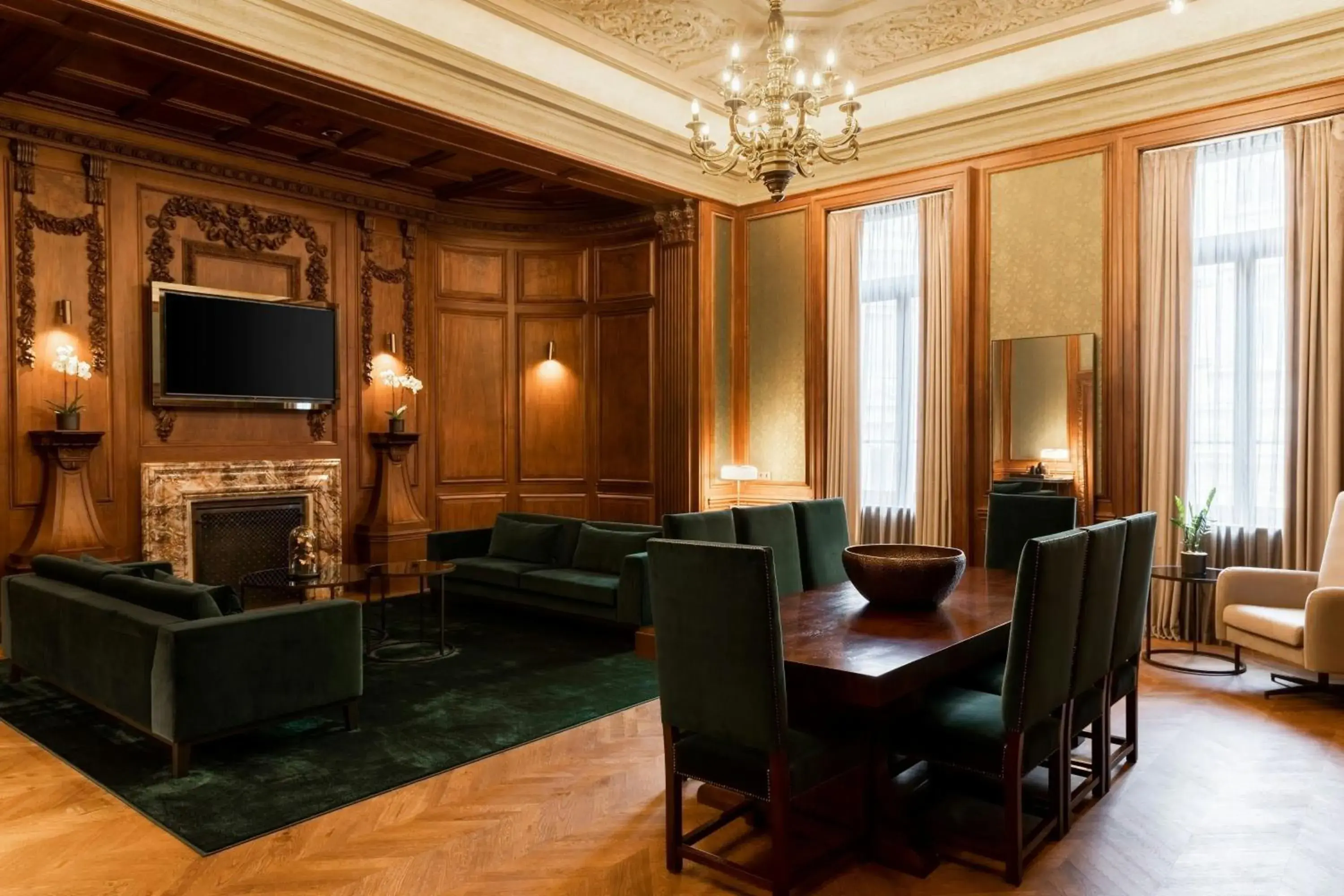 Photo of the whole room in The Marmorosch Bucharest, Autograph Collection Photo of the whole room in The Marmorosch Bucharest, Autograph Collection