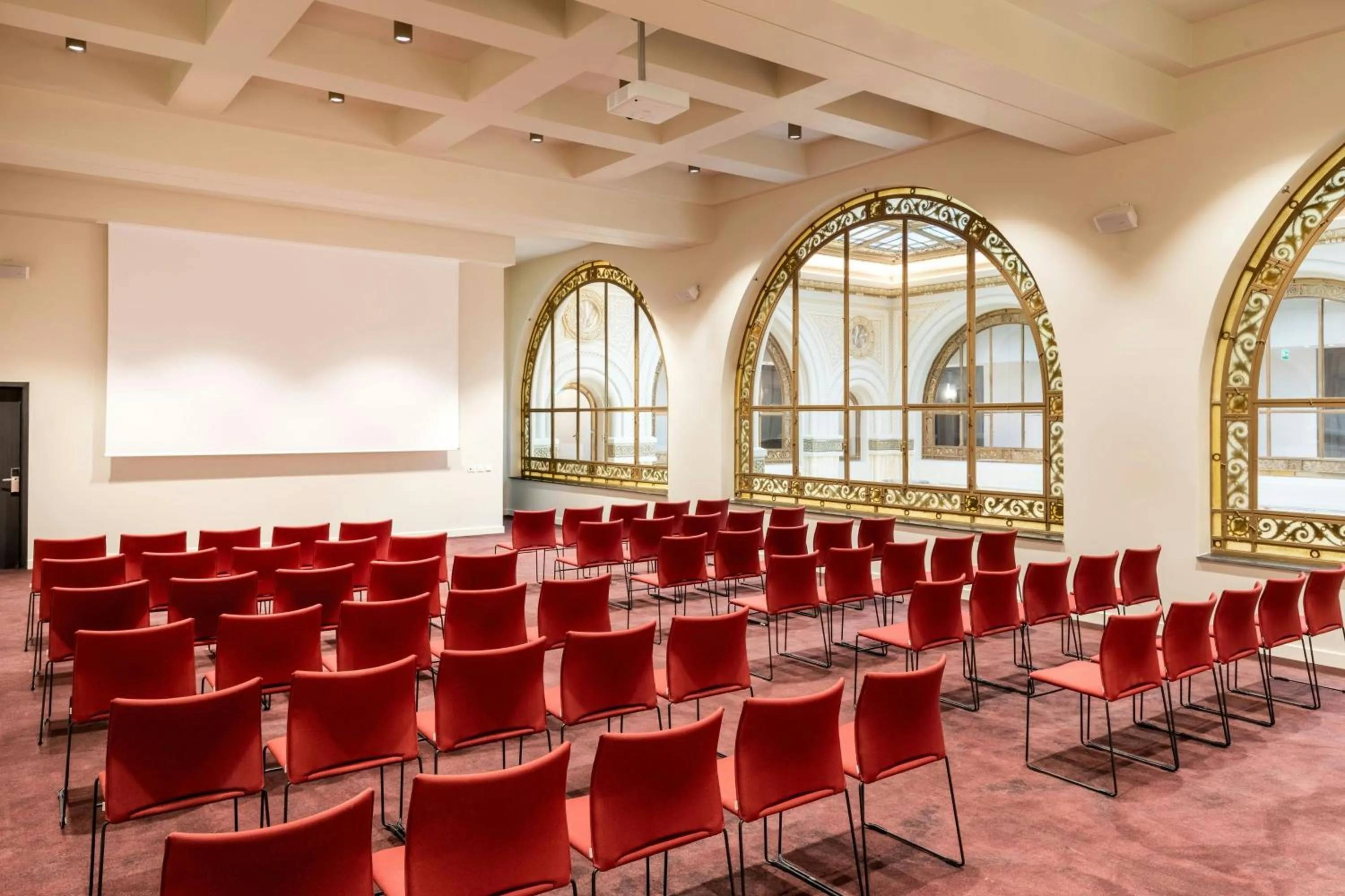 Meeting/conference room in The Marmorosch Bucharest, Autograph Collection