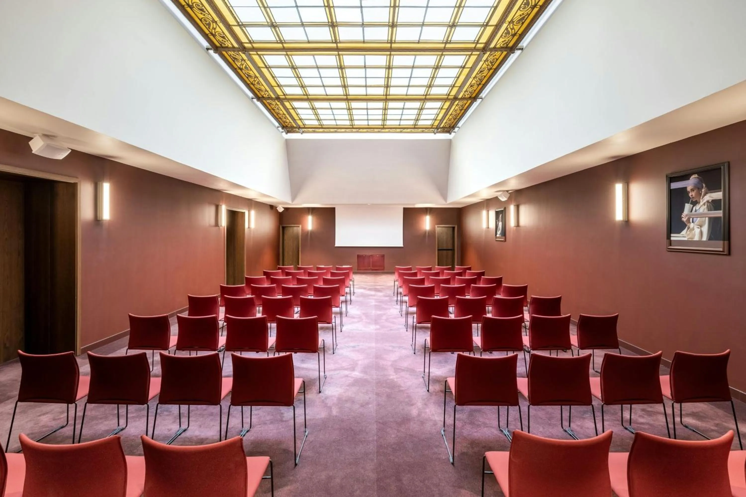 Meeting/conference room in The Marmorosch Bucharest, Autograph Collection