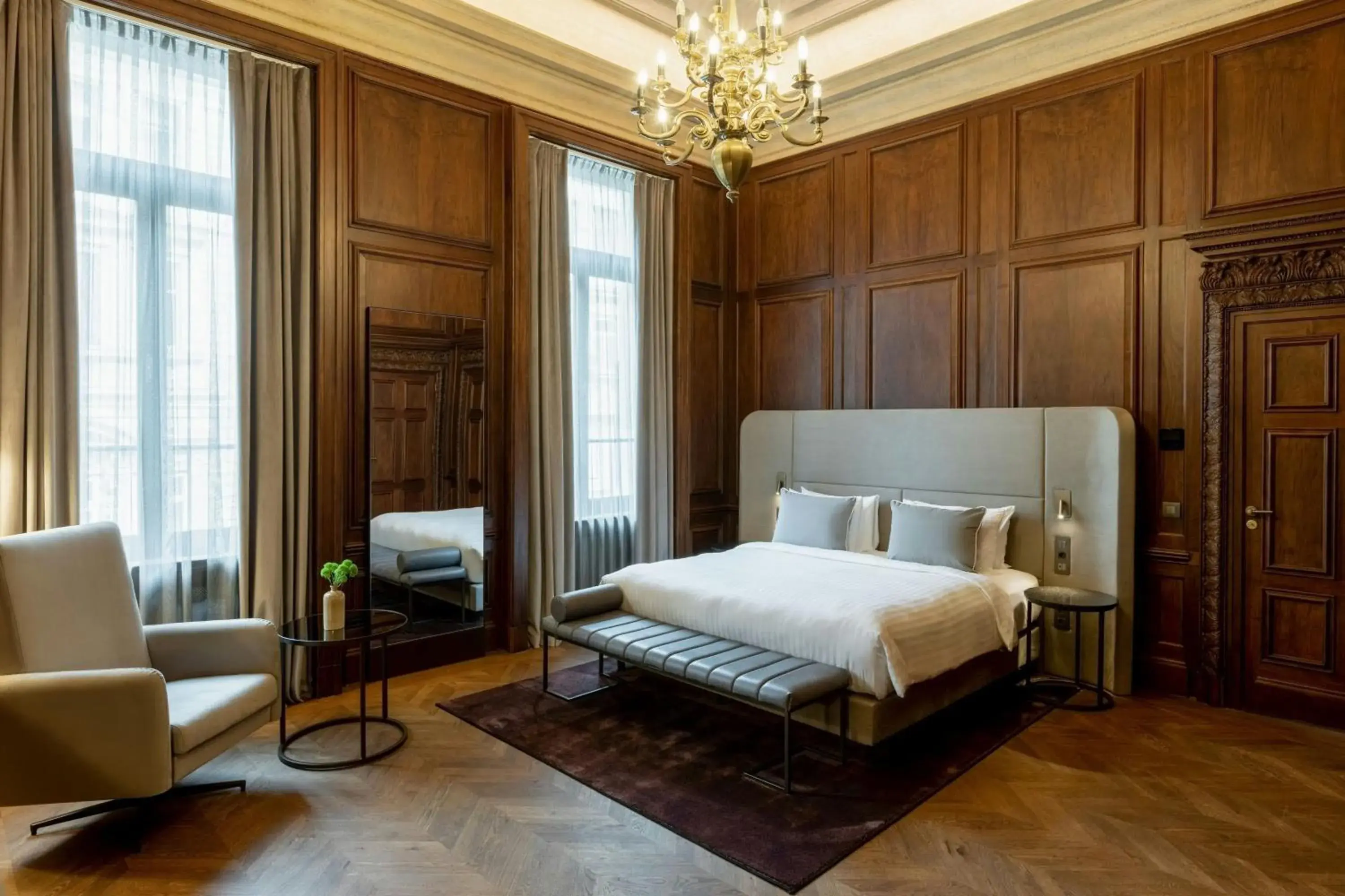 Photo of the whole room, Bed in The Marmorosch Bucharest, Autograph Collection Photo of the whole room, Bed in The Marmorosch Bucharest, Autograph Collection