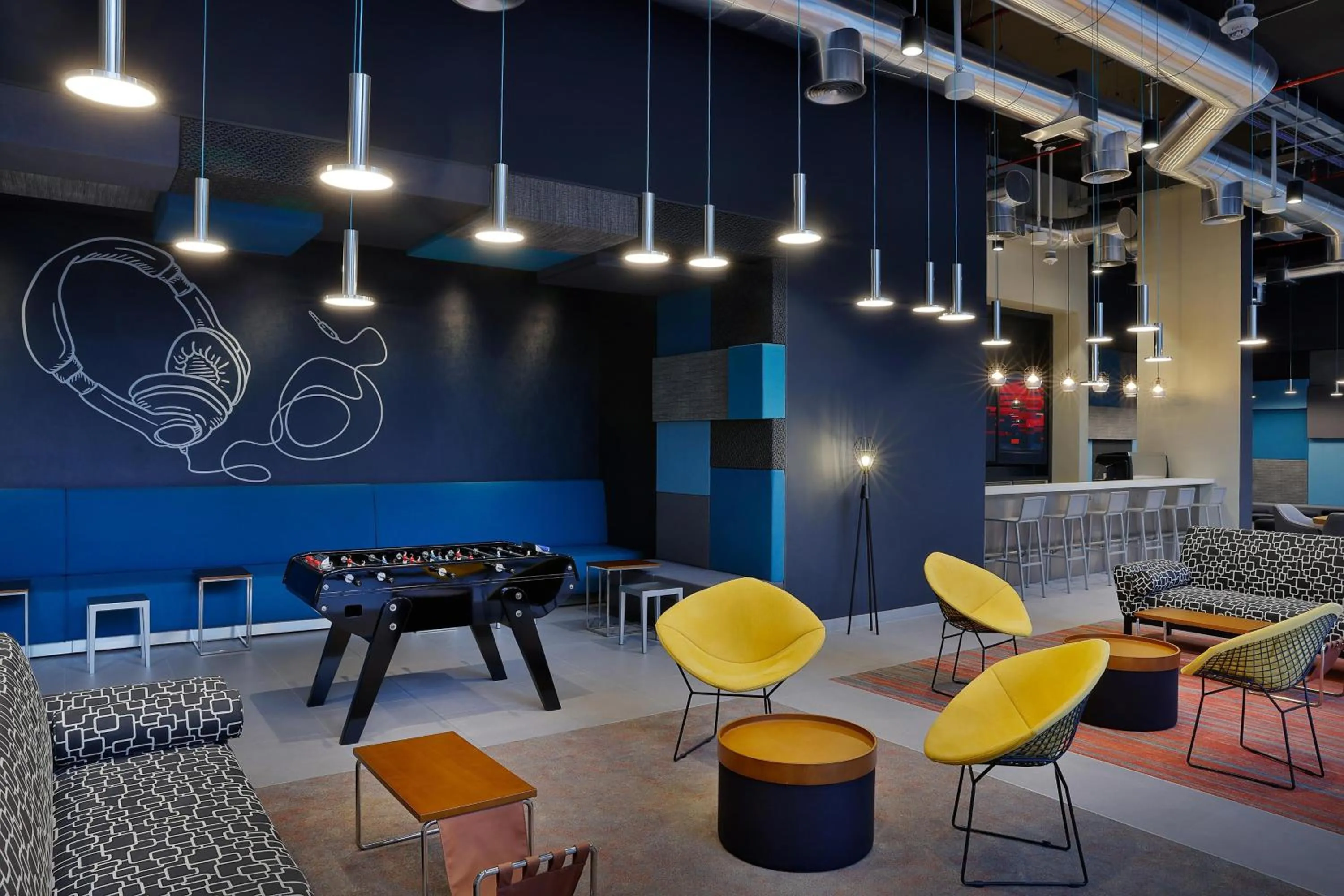 Lounge or bar in Aloft Al Mina, Dubai Jumeirah