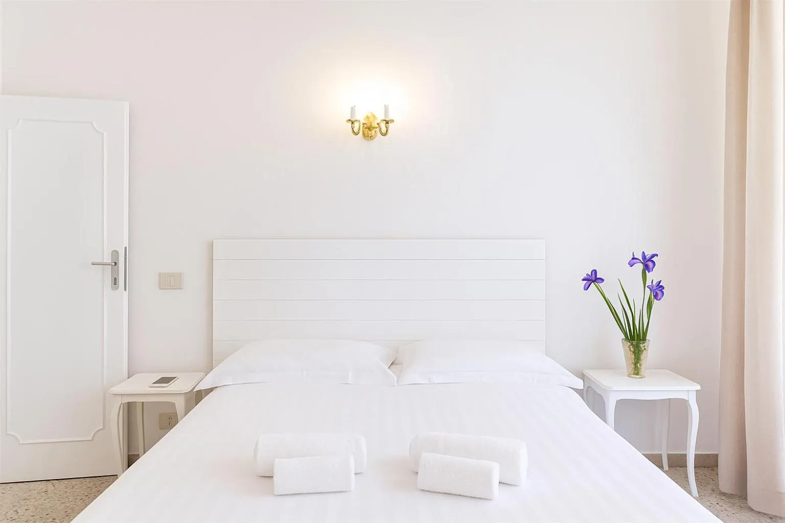 Bed in Roma Talenti Breme B&B