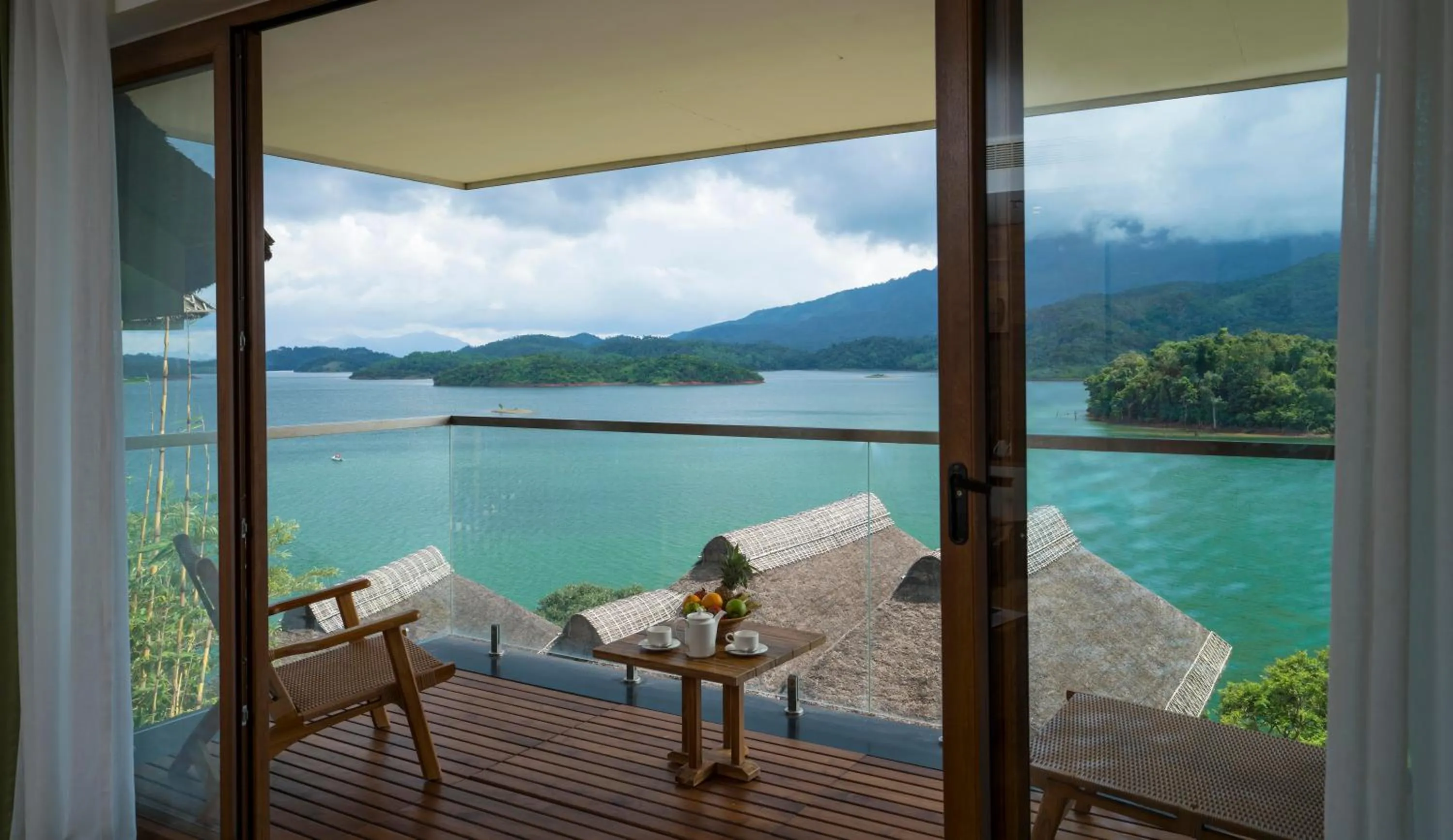 Natural landscape in MOUNTAIN SHADOWS RESORT Wayanad