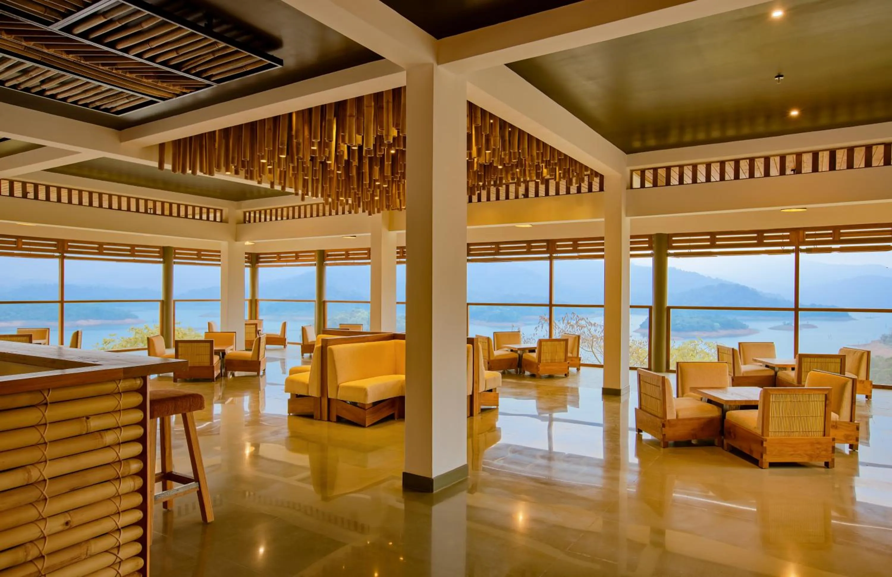 Restaurant/places to eat in MOUNTAIN SHADOWS RESORT Wayanad